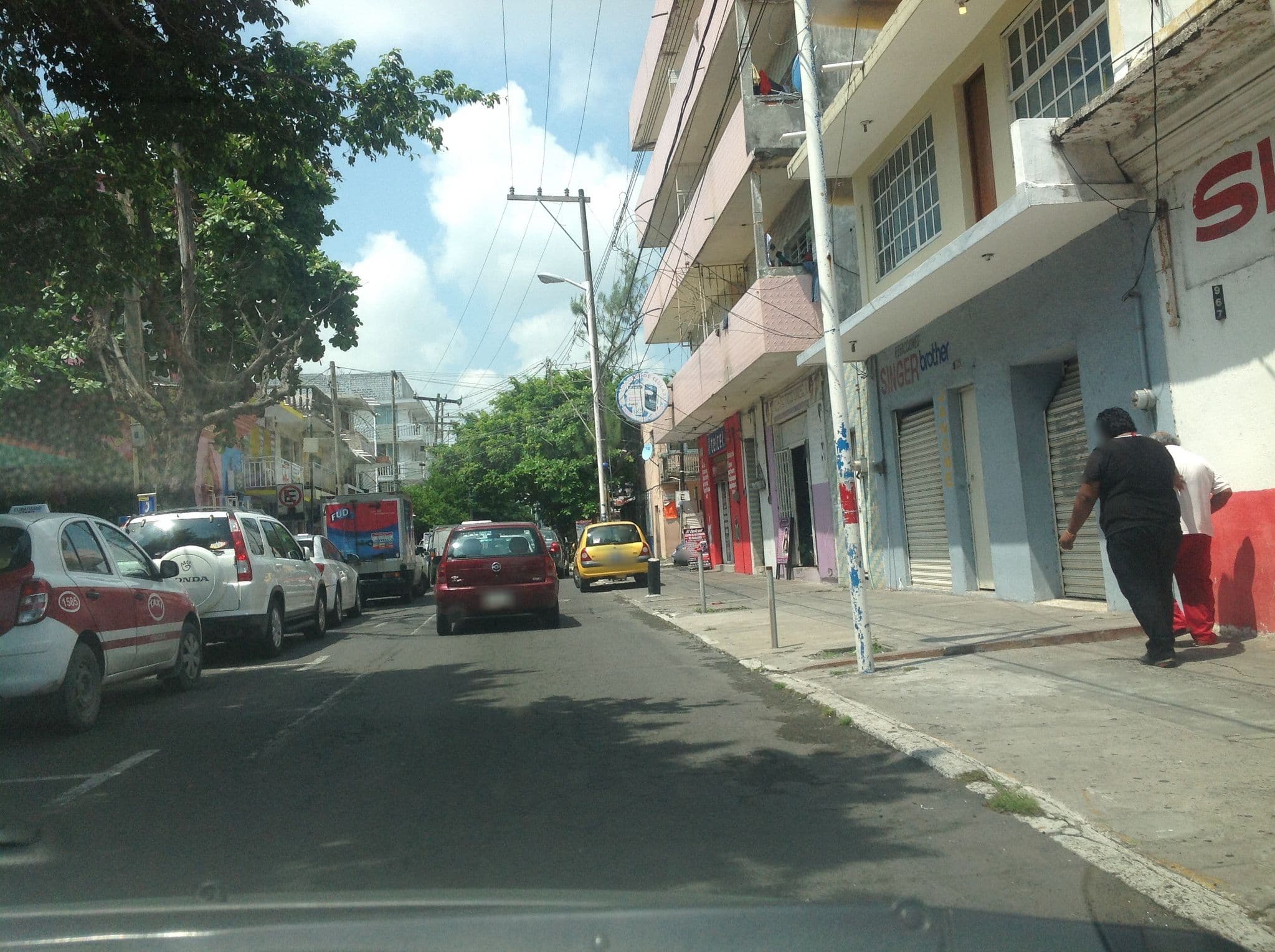 Street view near Paloma Hotel, Veracruz