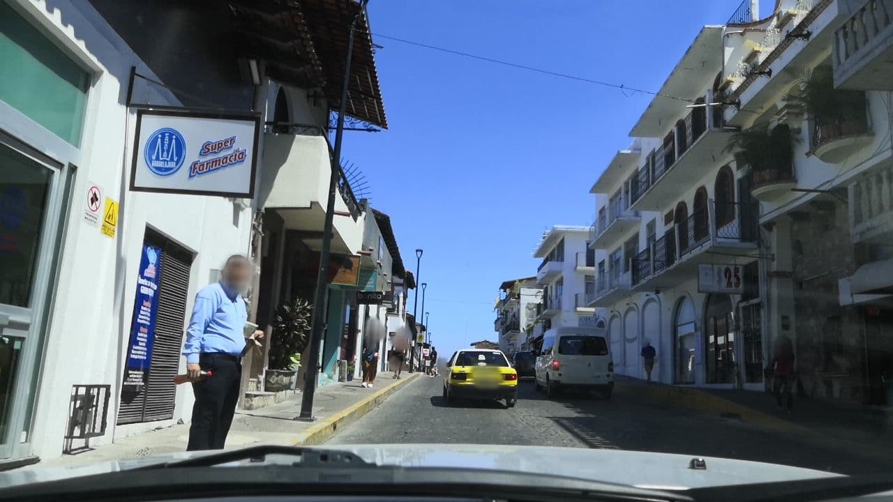 Street view near Hostel Vallarta, Puerto Vallarta — © oramire (CC BY-SA · Mapillary)
