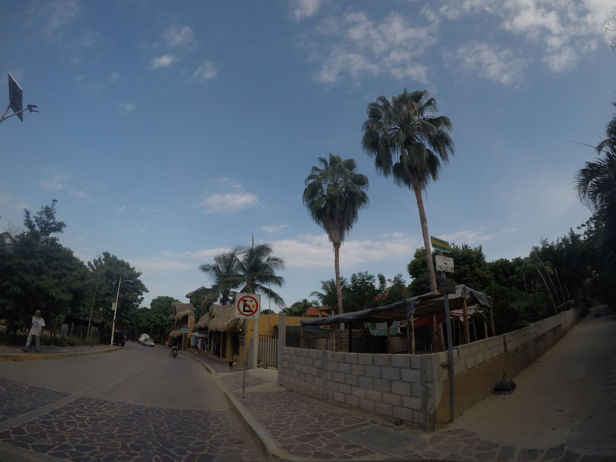 Street view near Casa Zomaya, Puerto Ángel