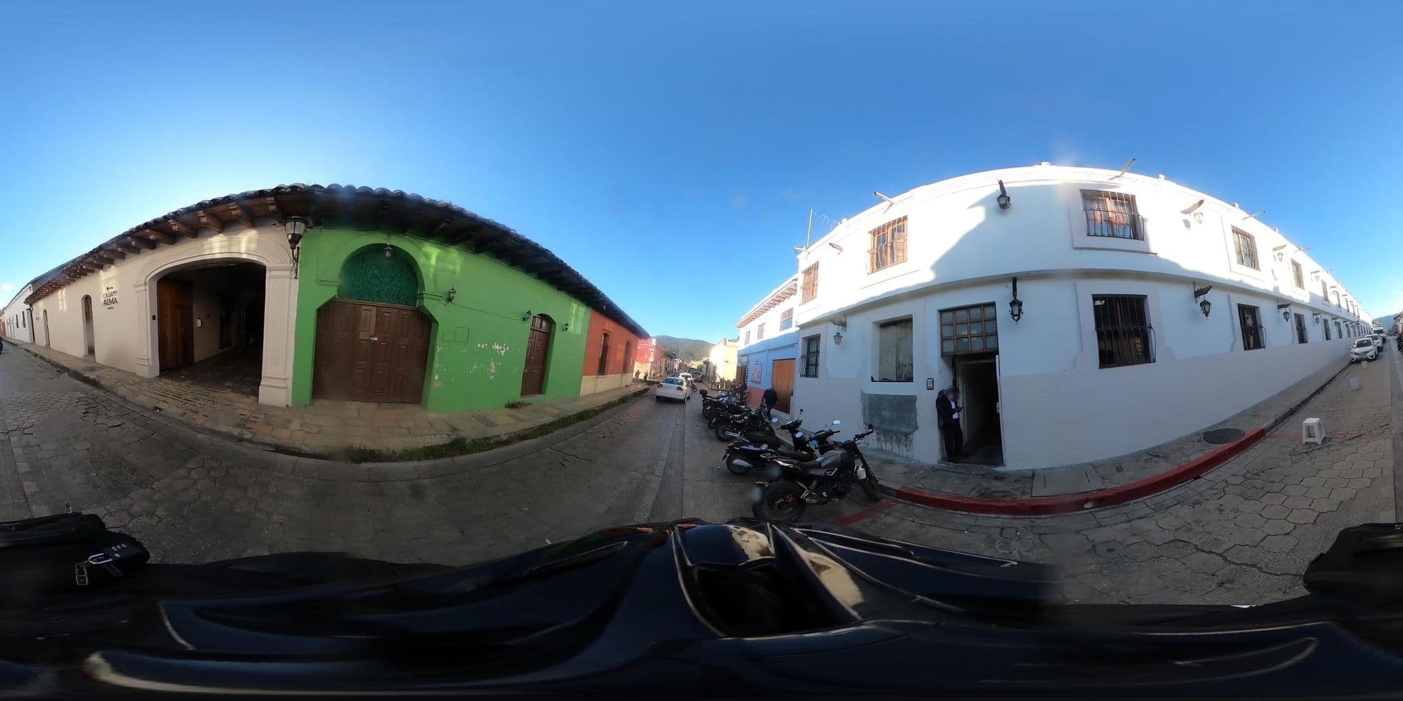 Street view near Serena Art Hotel, San Cristóbal de las Casas — © nicovargas (CC BY-SA · Mapillary)