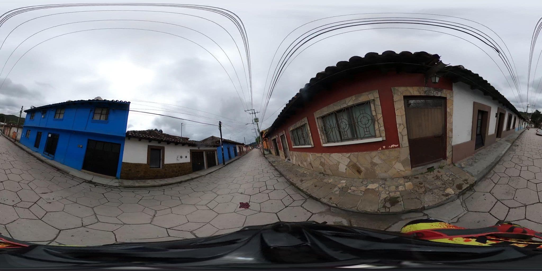 Street view near Co.404 Coliving, San Cristóbal de las Casas — © nicovargas (CC BY-SA · Mapillary)