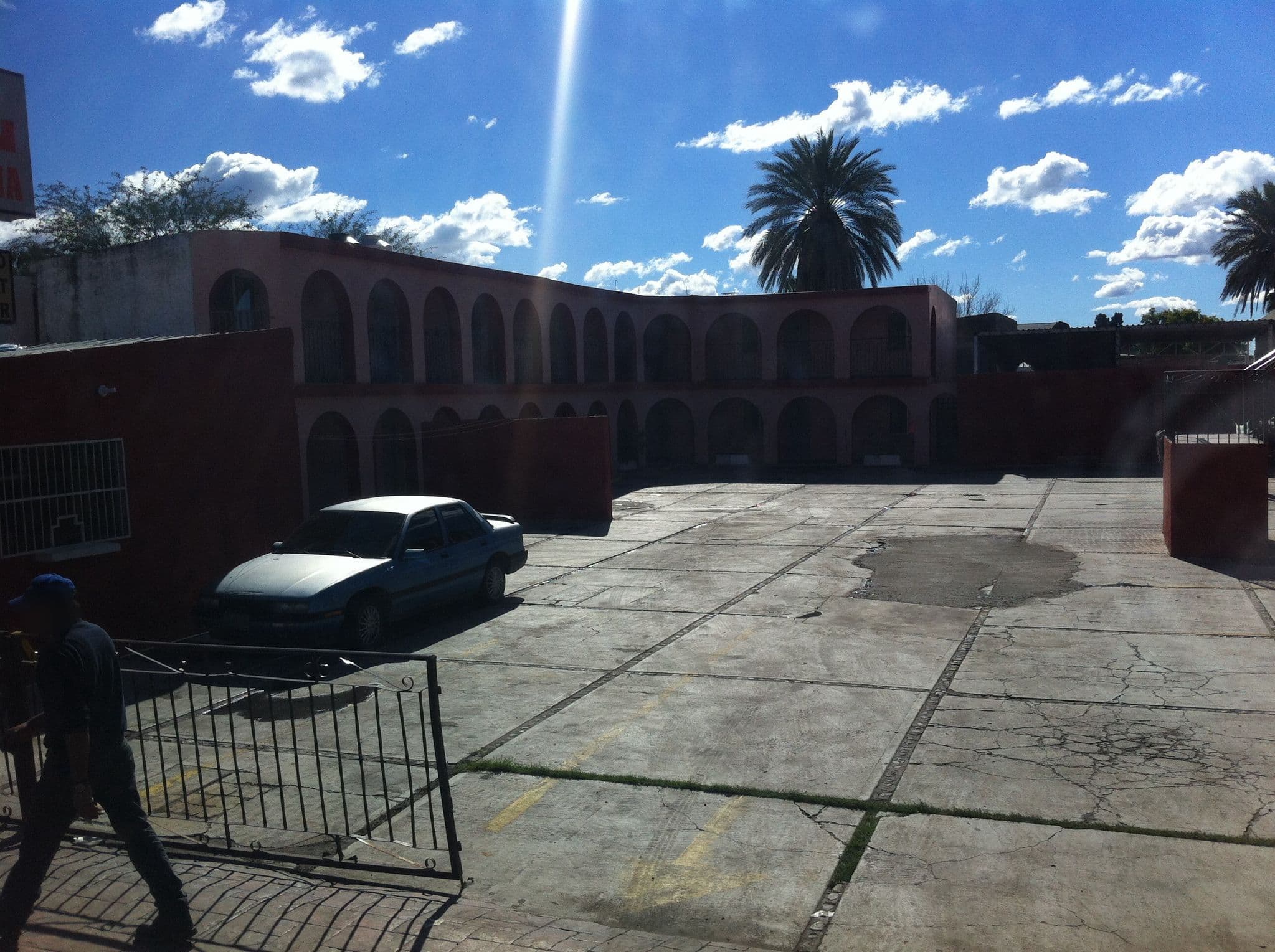 Street view near Villa de Santa Anna, Santa Ana — © ccossio (CC BY-SA · Mapillary)
