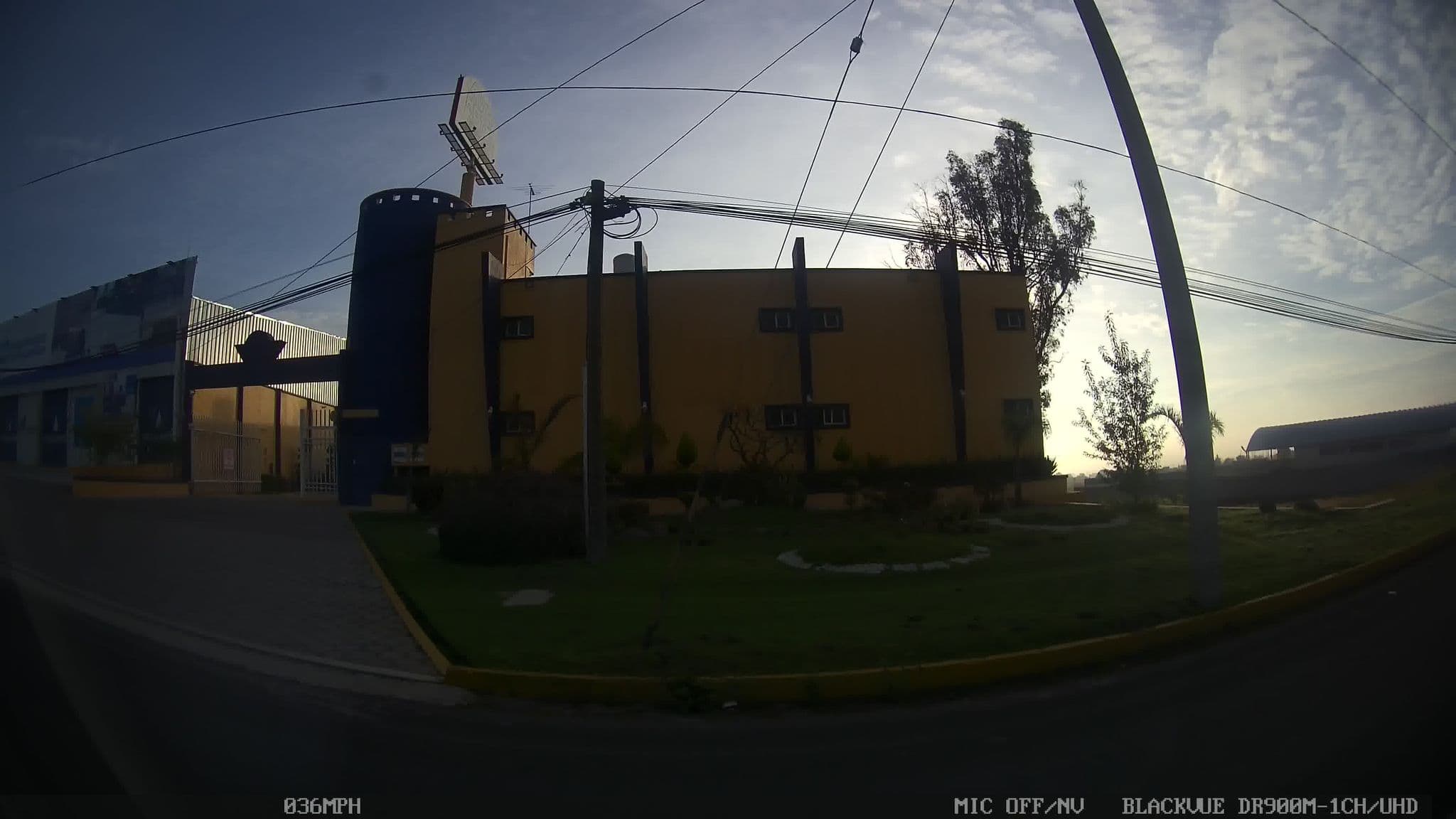 Street view near Autohotel Avenida Real Huamantla, Ignacio Zaragoza — © kaart_2 (CC BY-SA · Mapillary)