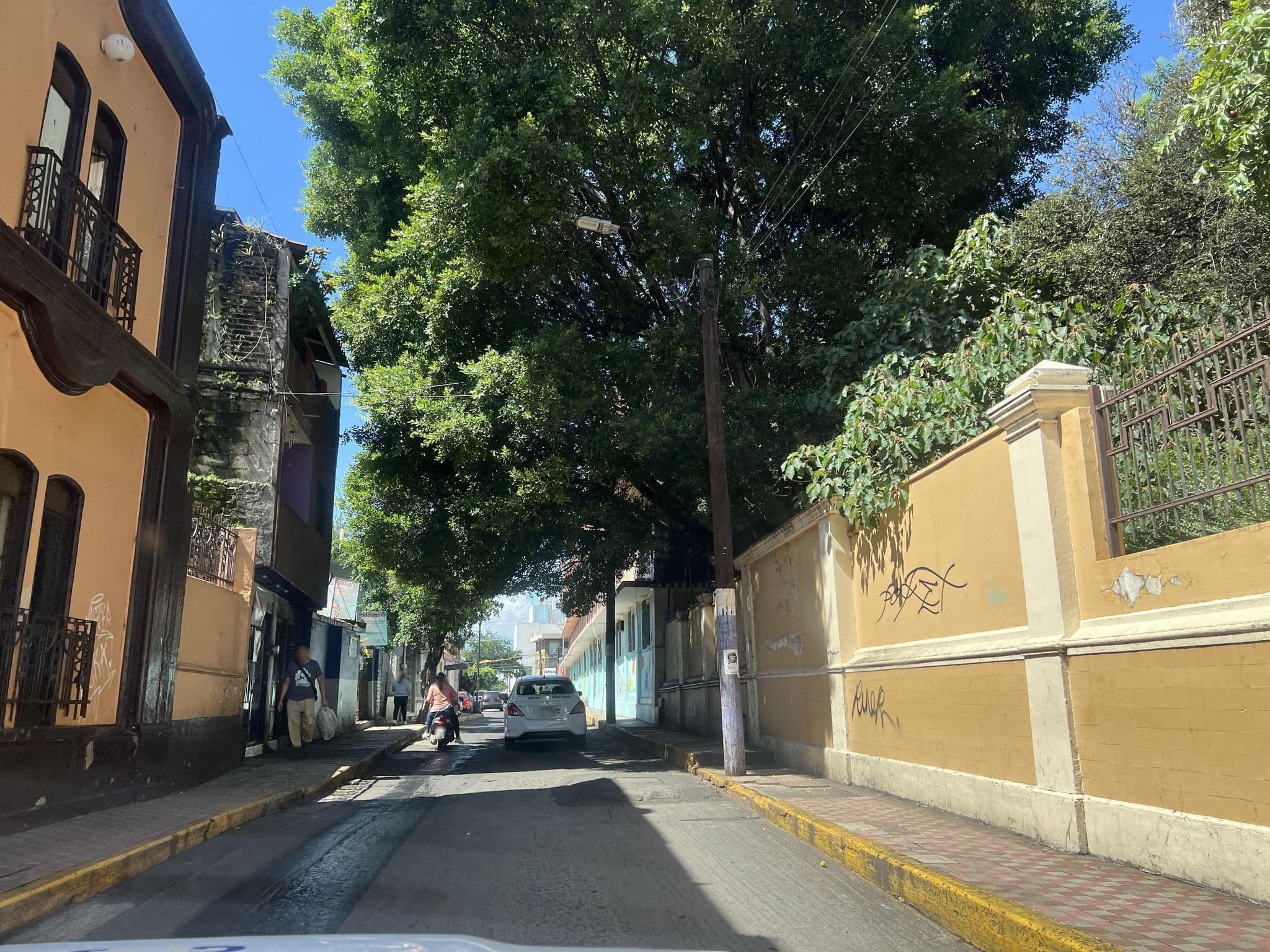 Street view near Hotel Posada Fénix, Zamora de Hidalgo — © Danniels_MovZam (CC BY-SA · Mapillary)