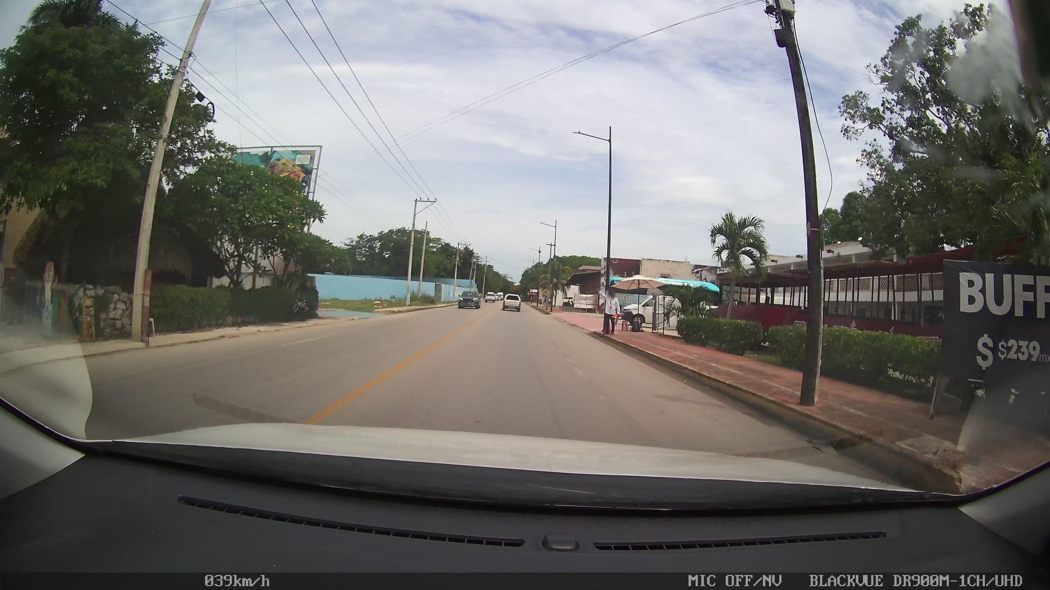 Street view near Hotel Puerta Chichén, Piste — © asturksever (CC BY-SA · Mapillary)