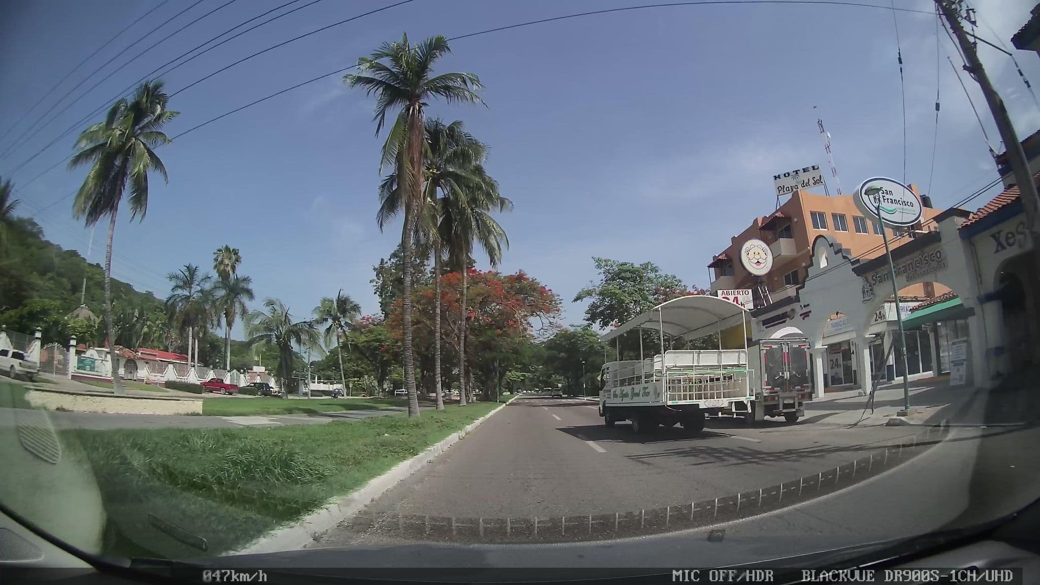 Street view near Xestalito, Crucecita — © nicovargas (CC BY-SA · Mapillary)