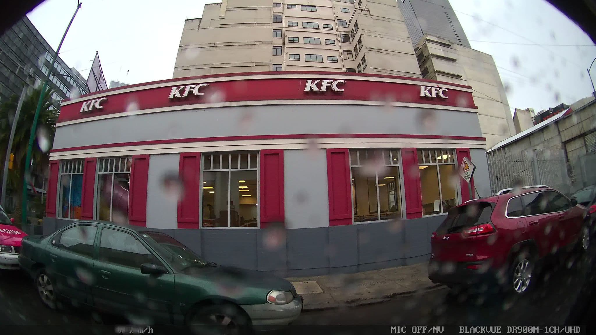 Street view near Hotel B Urban Xaman, Cuauhtémoc — © kaart_2 (CC BY-SA · Mapillary)