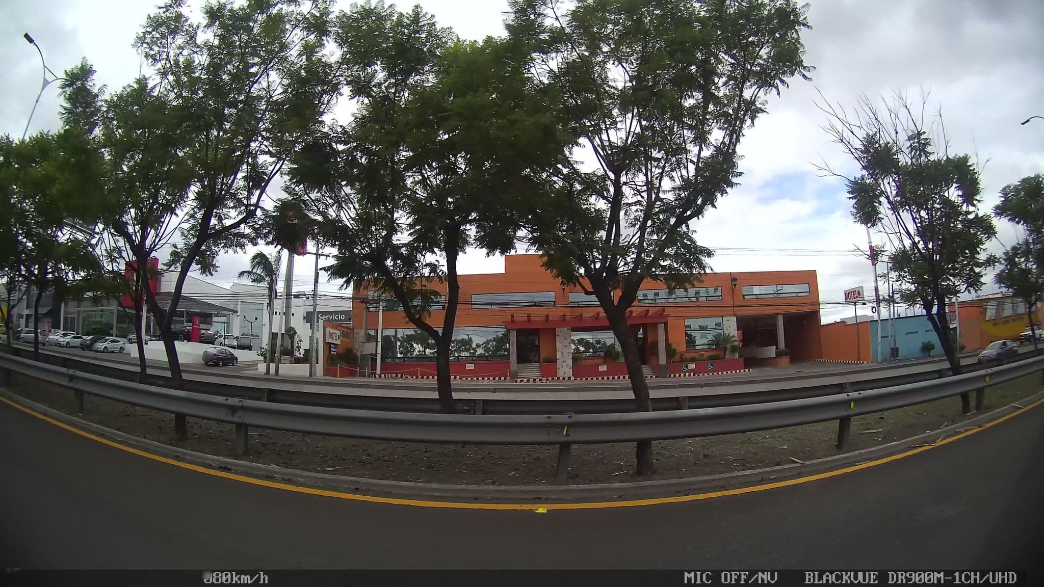 Street view near Motel Magno, Sergio Villaseñor — © kaart_1 (CC BY-SA · Mapillary)
