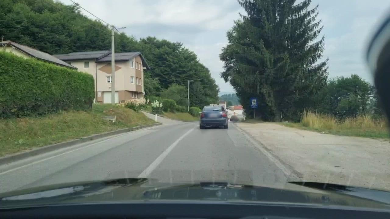 Street view near Motel Maks, Kiseljak — © roadroid (CC BY-SA · Mapillary)