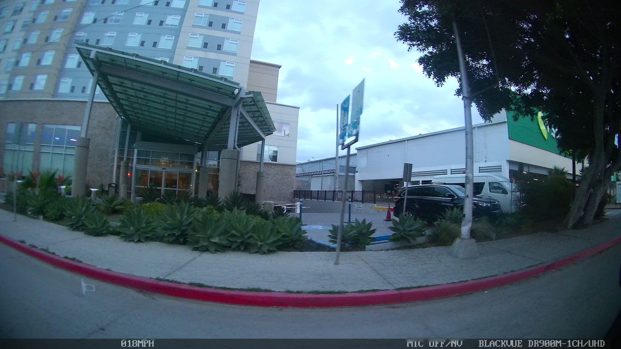 Street view near Hyatt Place Tijuana, Tijuana — © kaart_2 (CC BY-SA · Mapillary)