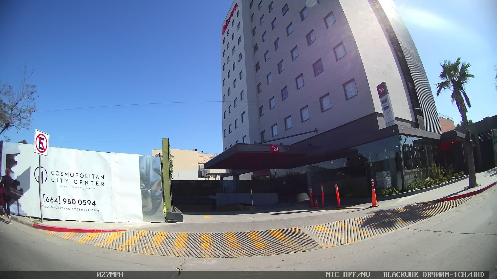 Street view near Ibis Tijuana, Tijuana — © kaart_2 (CC BY-SA · Mapillary)