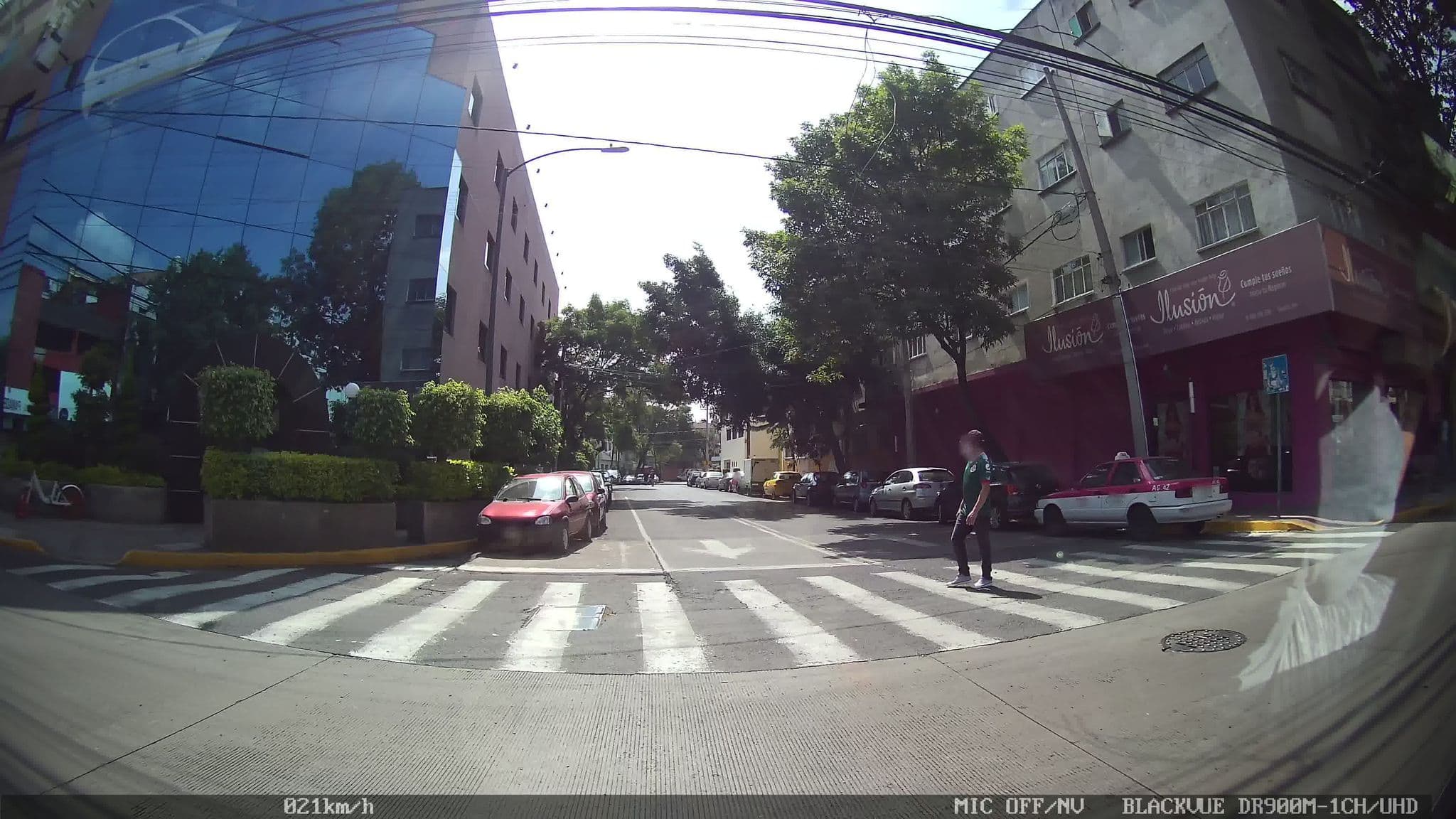 Street view near Hotel Ermita, Colonia del Valle — © kaart_4 (CC BY-SA · Mapillary)