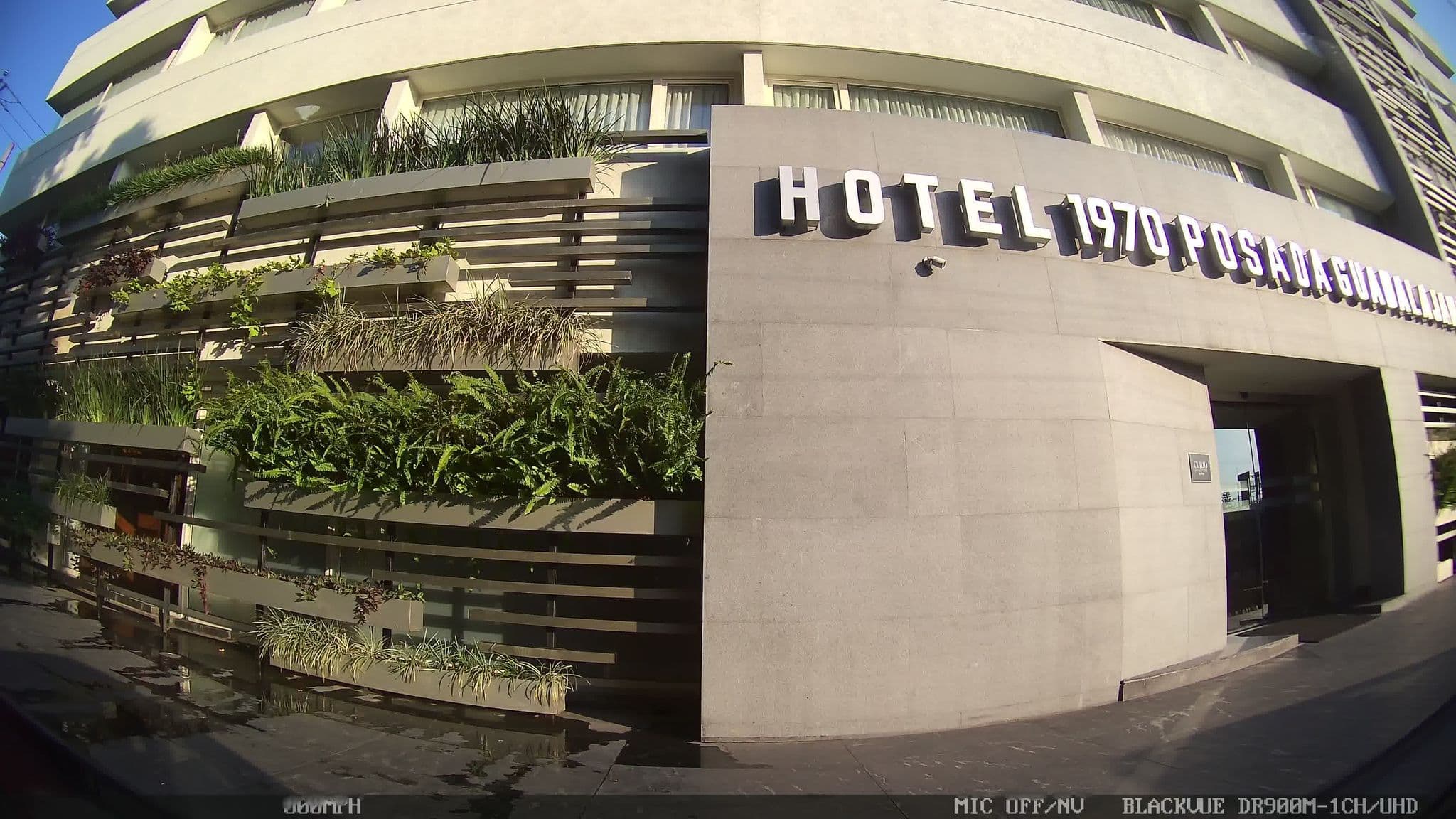 Street view near Hotel 1970 Posada Guadalajara, Guadalajara — © kaart_1 (CC BY-SA · Mapillary)