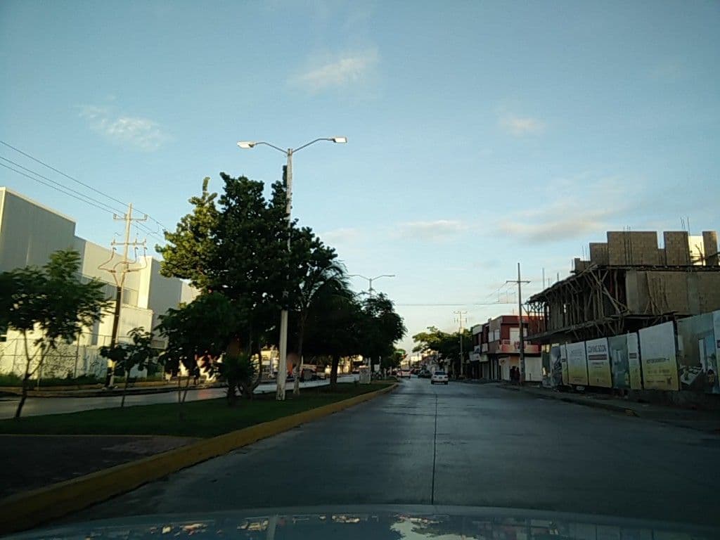 Street view near The City, Playa del Carmen