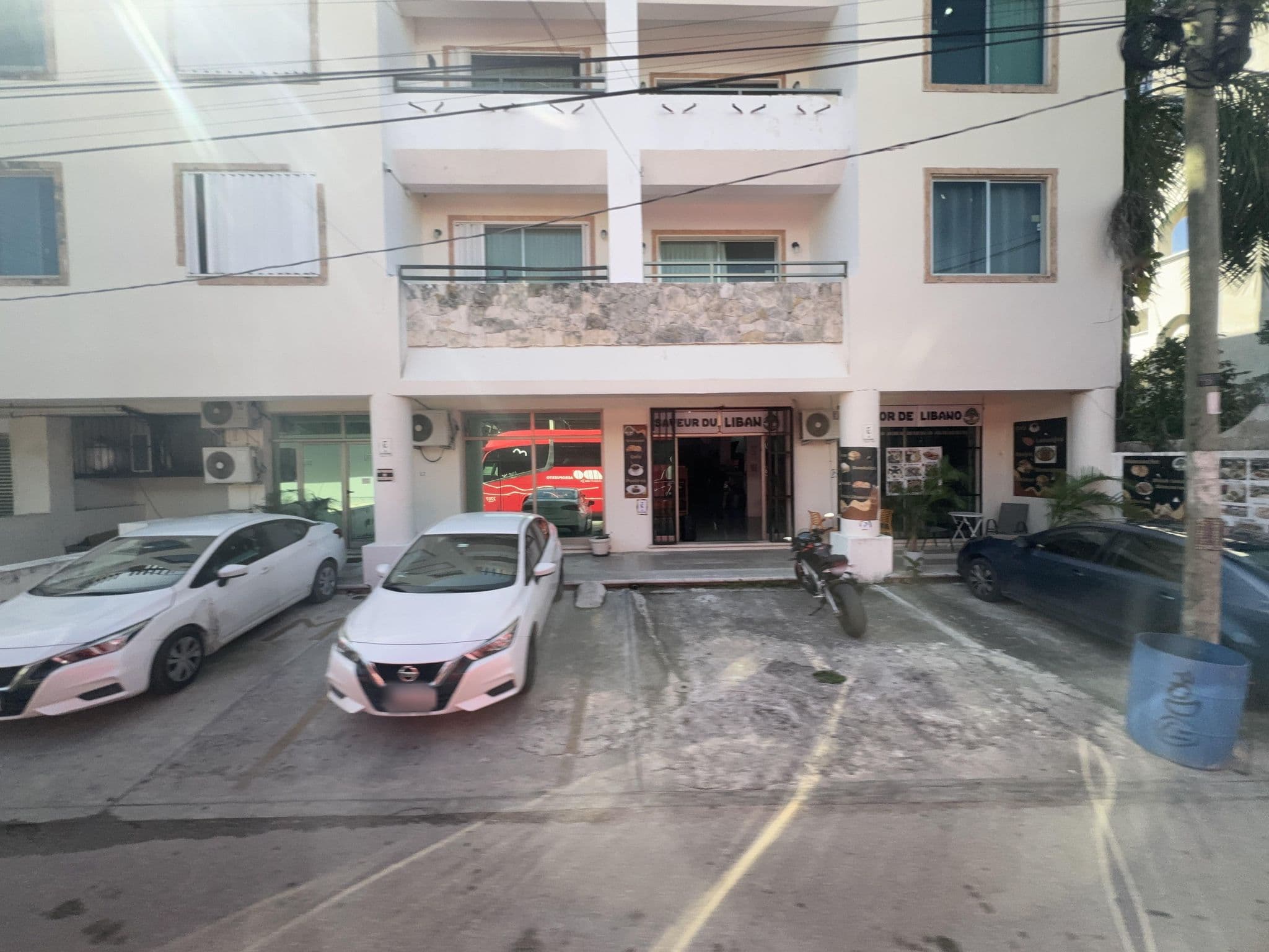 Street view near Casa Blanca, Playa del Carmen
