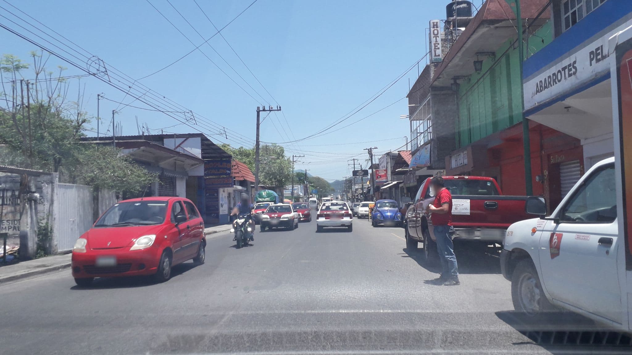 Street view near Hotel Jardín, Jalapilla — © gchava85 (CC BY-SA · Mapillary)