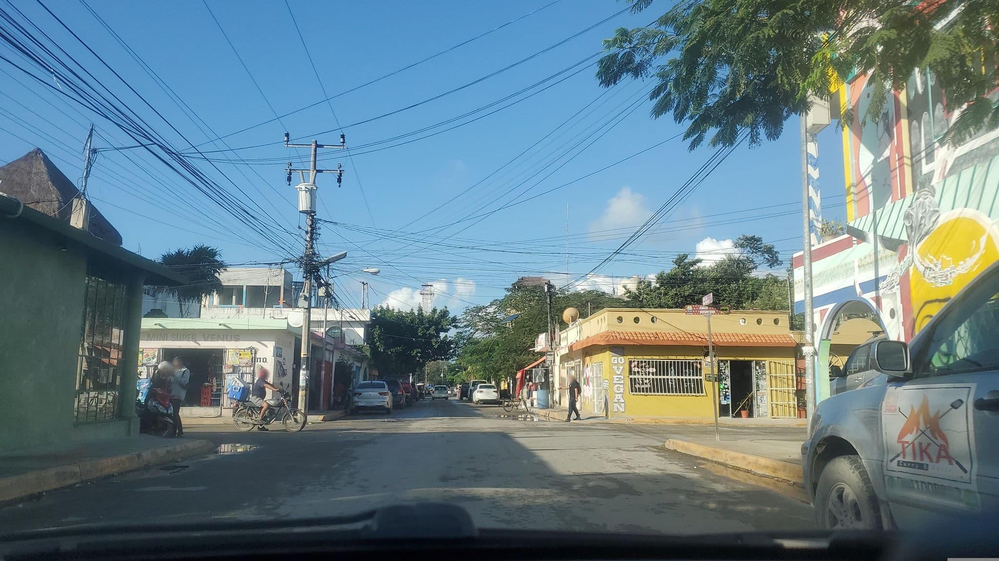 Street view near Sacbe, Tulum