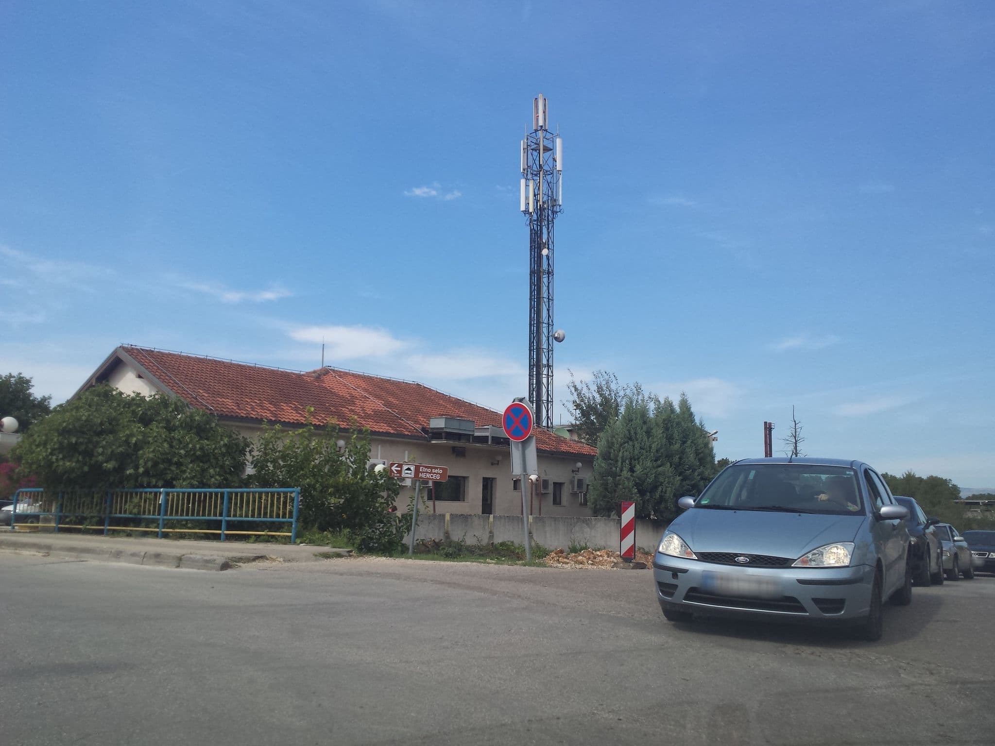 Street view near Phoenix, Međugorje — © janjko (CC BY-SA · Mapillary)
