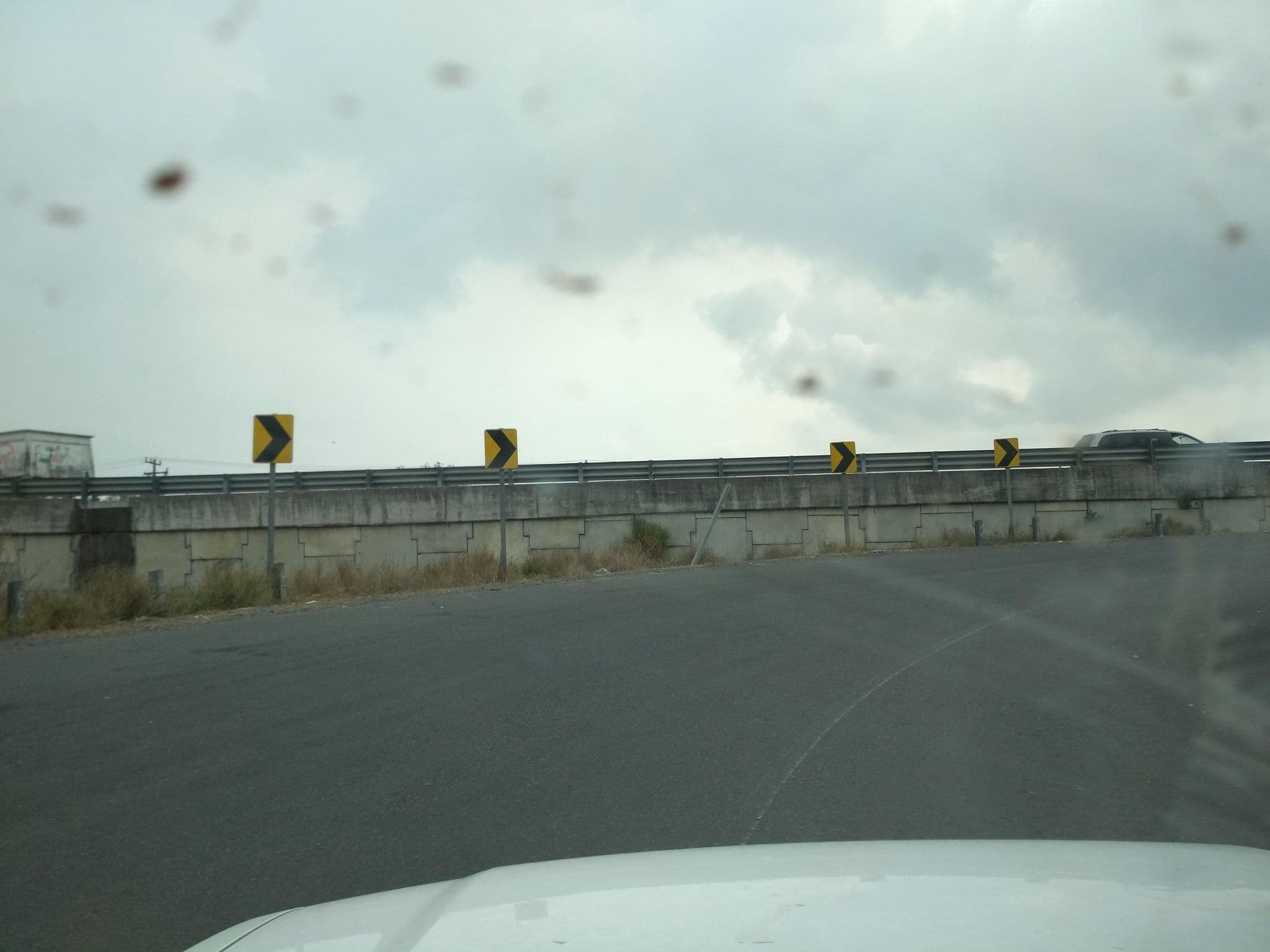 Street view near Hotel Paso del Toro, Paso del Toro — © viajes (CC BY-SA · Mapillary)