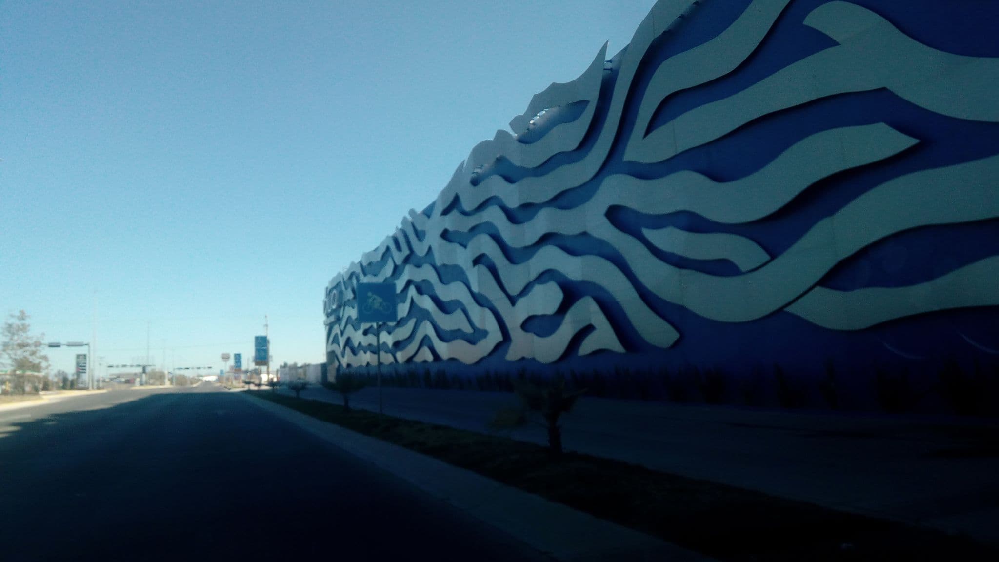 Street view near Blue Motel Boutique, Cinco de Mayo — © wjusak (CC BY-SA · Mapillary)