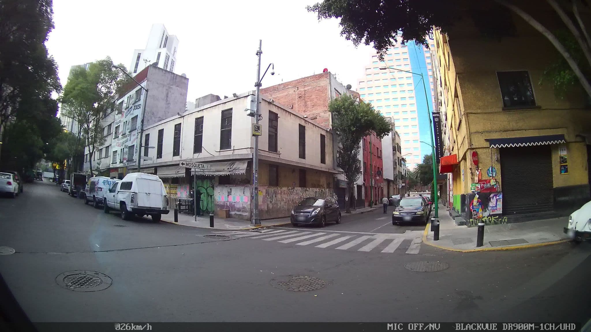 Street view near Suites DF Hostel, Cuauhtémoc — © kaart_2 (CC BY-SA · Mapillary)