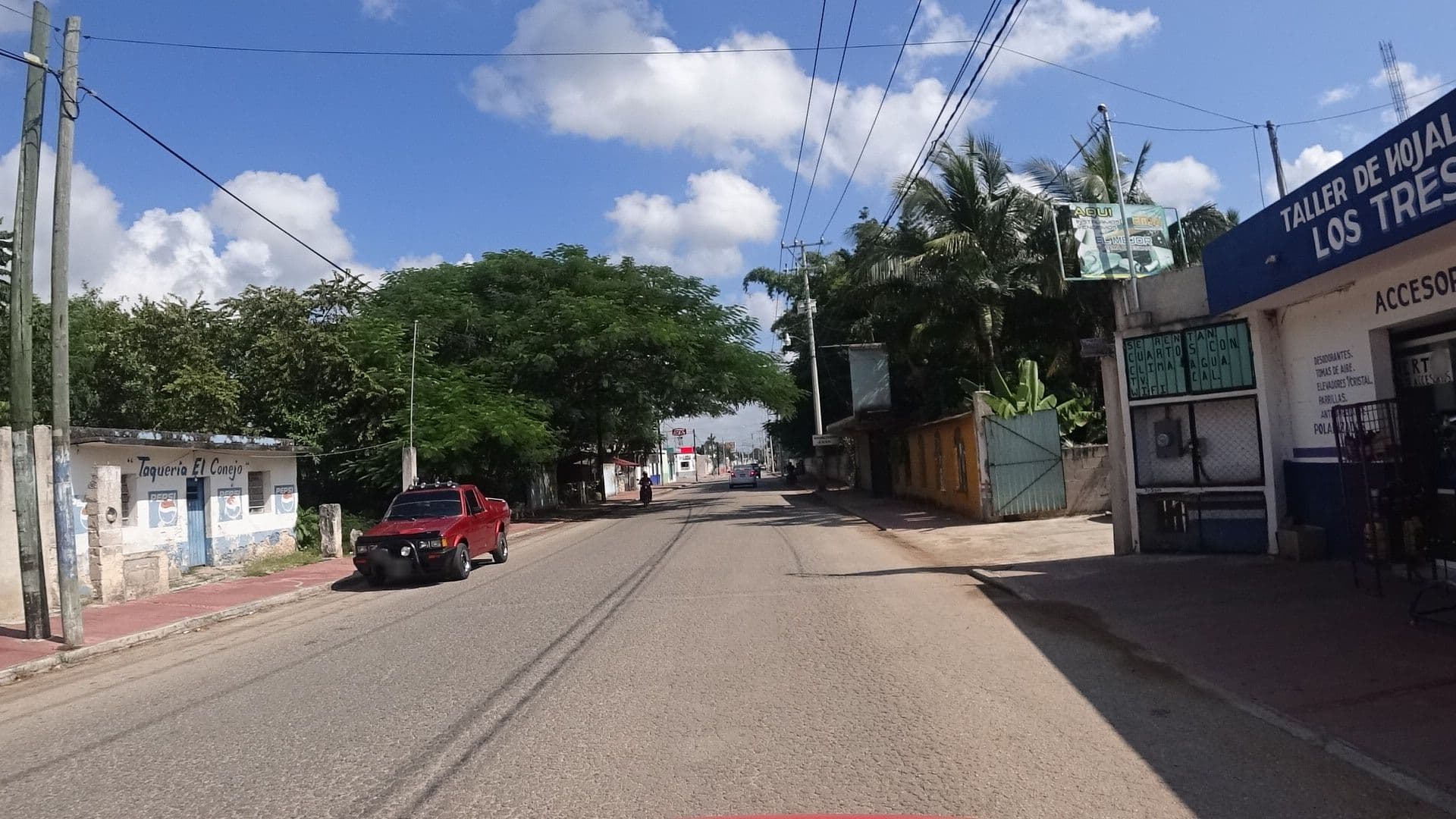 Street view near Posada “Gameba”, Tizimín — © z0rg (CC BY-SA · Mapillary)