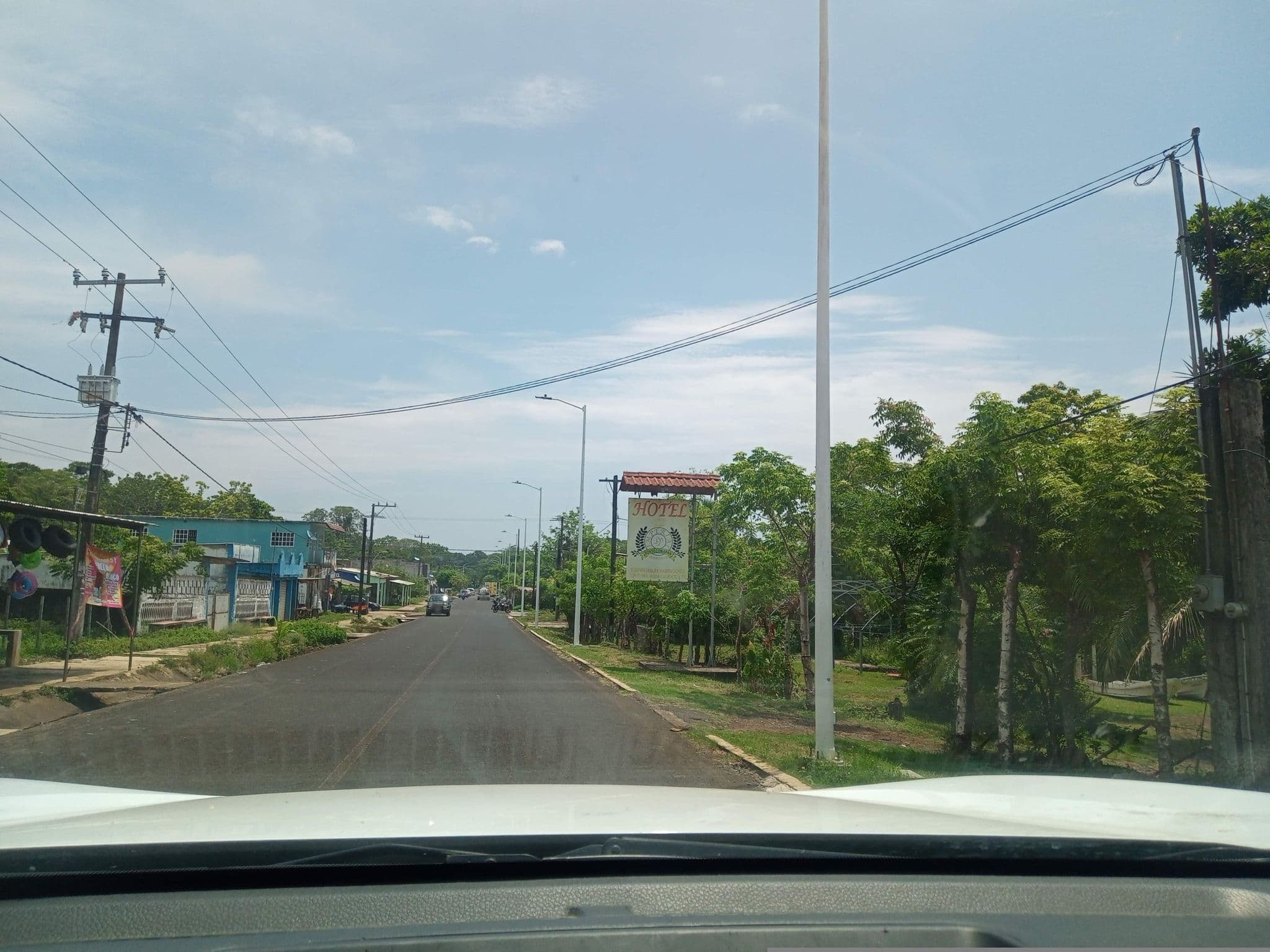 Street view near hotel Imperial, Sontecomapan — © edisunza (CC BY-SA · Mapillary)