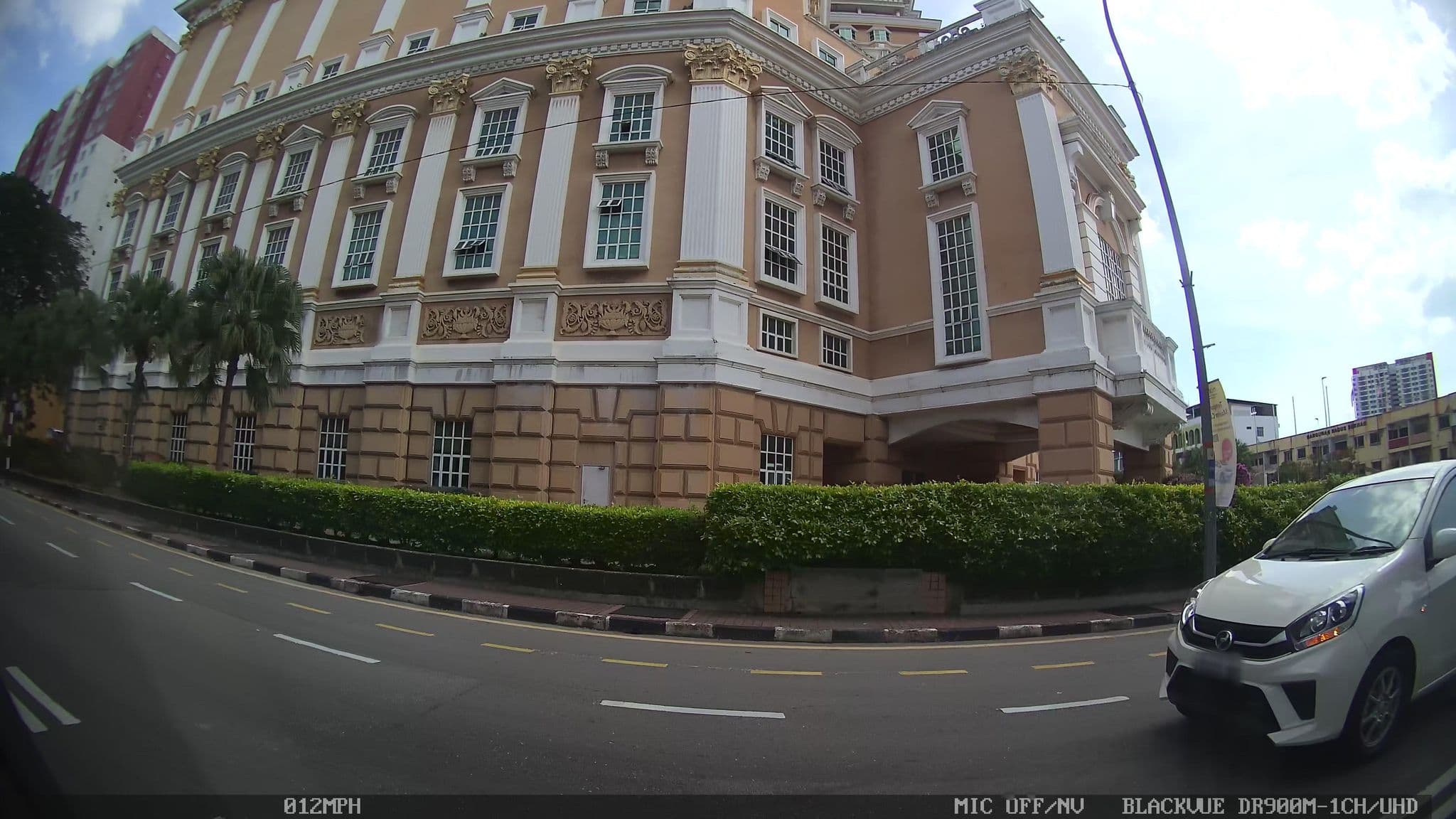 Street view near Avillion Legacy Melaka, Malacca — © kaart_3 (CC BY-SA · Mapillary)