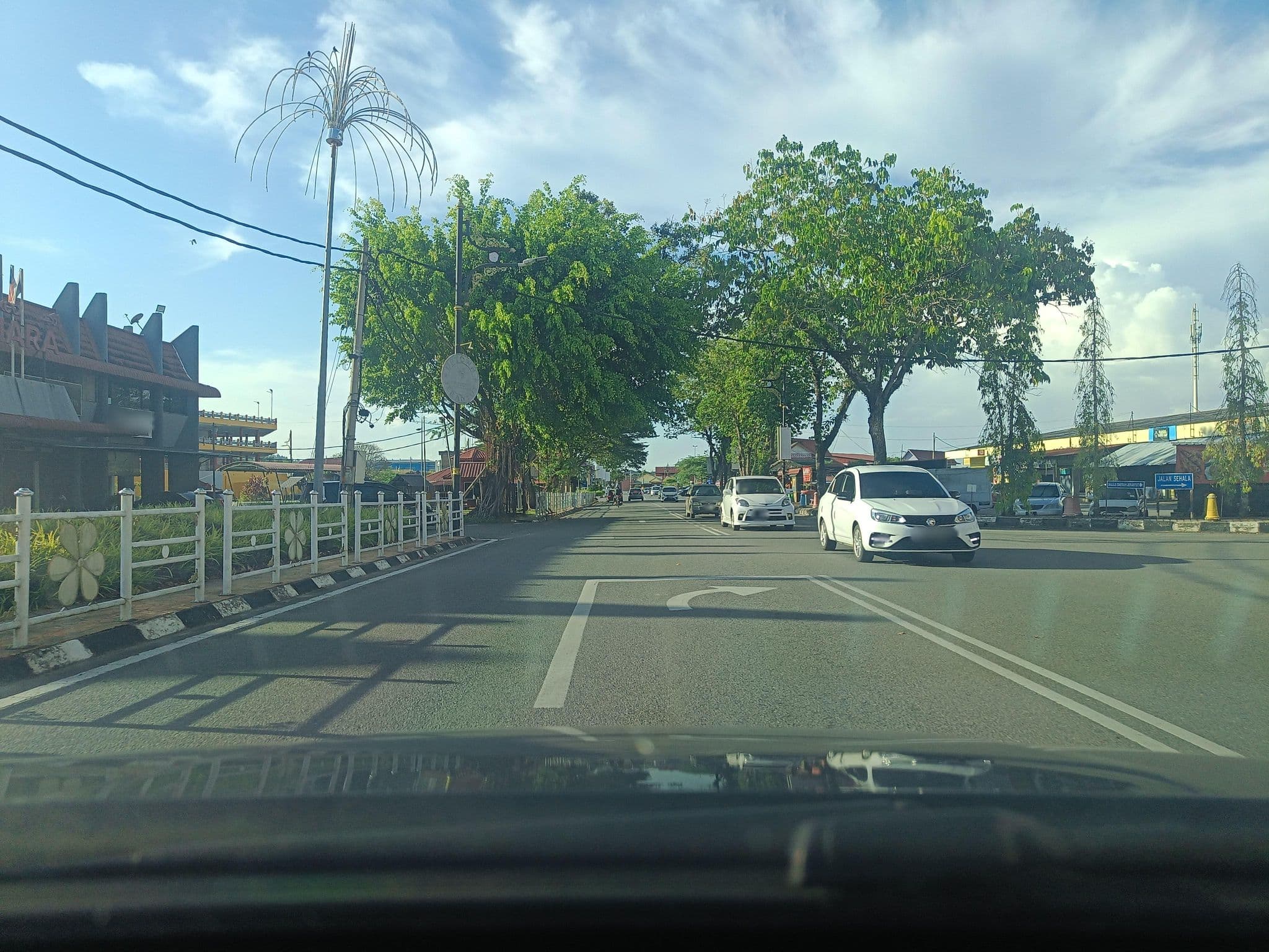 Street view near Hotel Sri Kim Yen, Jerantut — © NSalleh (CC BY-SA · Mapillary)