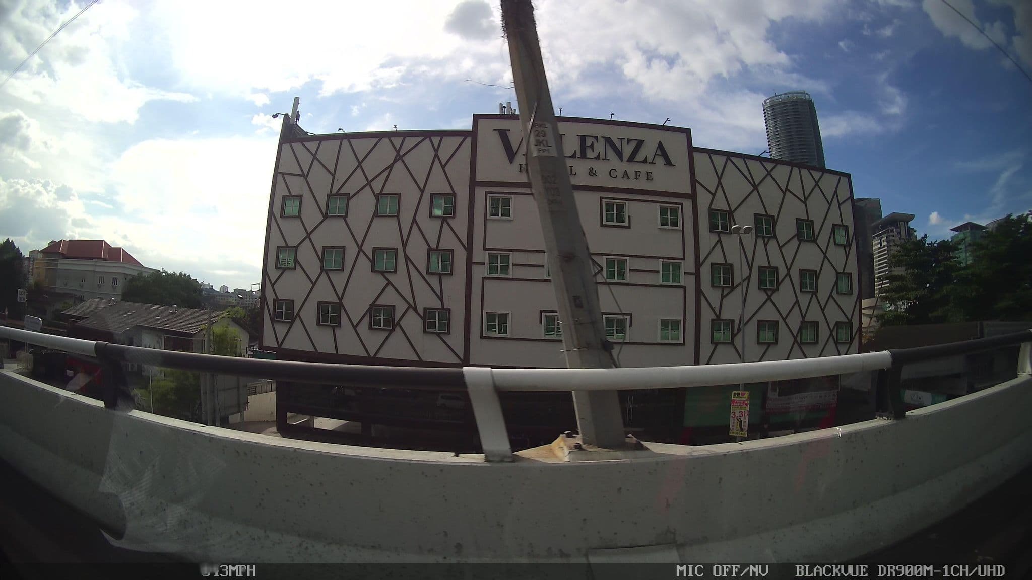Street view near Valenza Hotel & Cafe, Seputeh — © kaart5 (CC BY-SA · Mapillary)