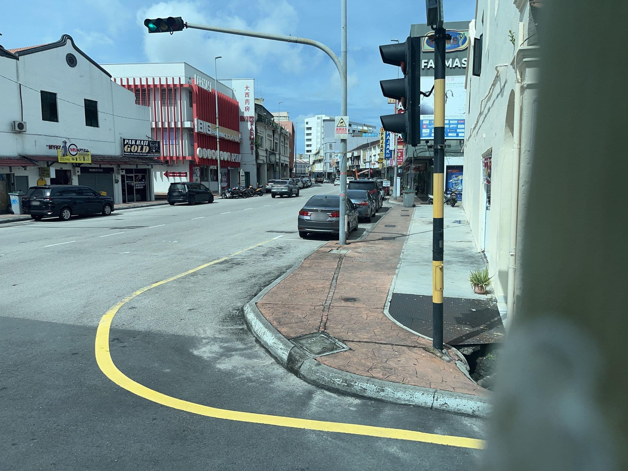 Street view near New Cathay, Malacca