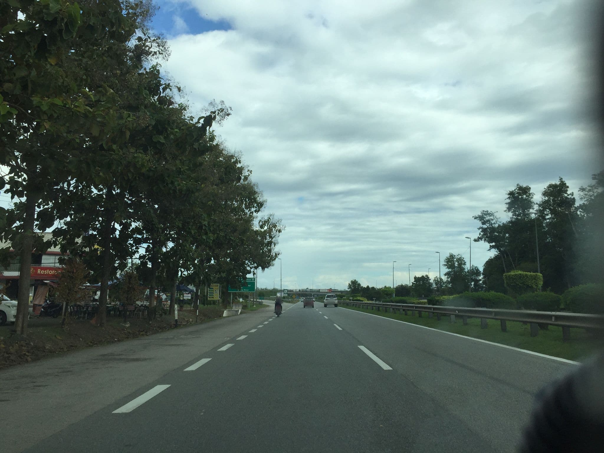 Street view near GM Hotel, Changloon — © riblit (CC BY-SA · Mapillary)