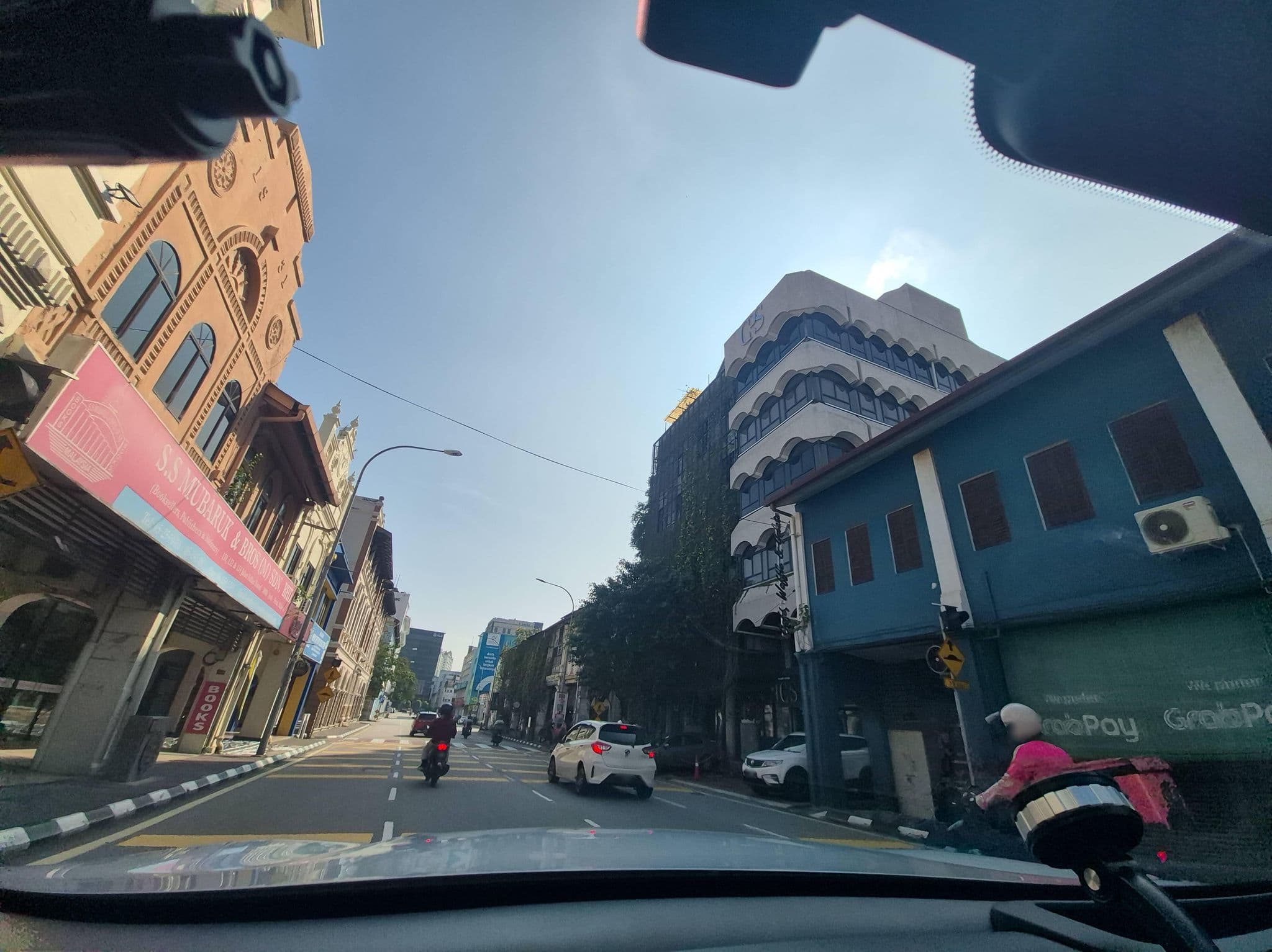 Street view near Container Hotel, Ipoh — © lin_wang (CC BY-SA · Mapillary)