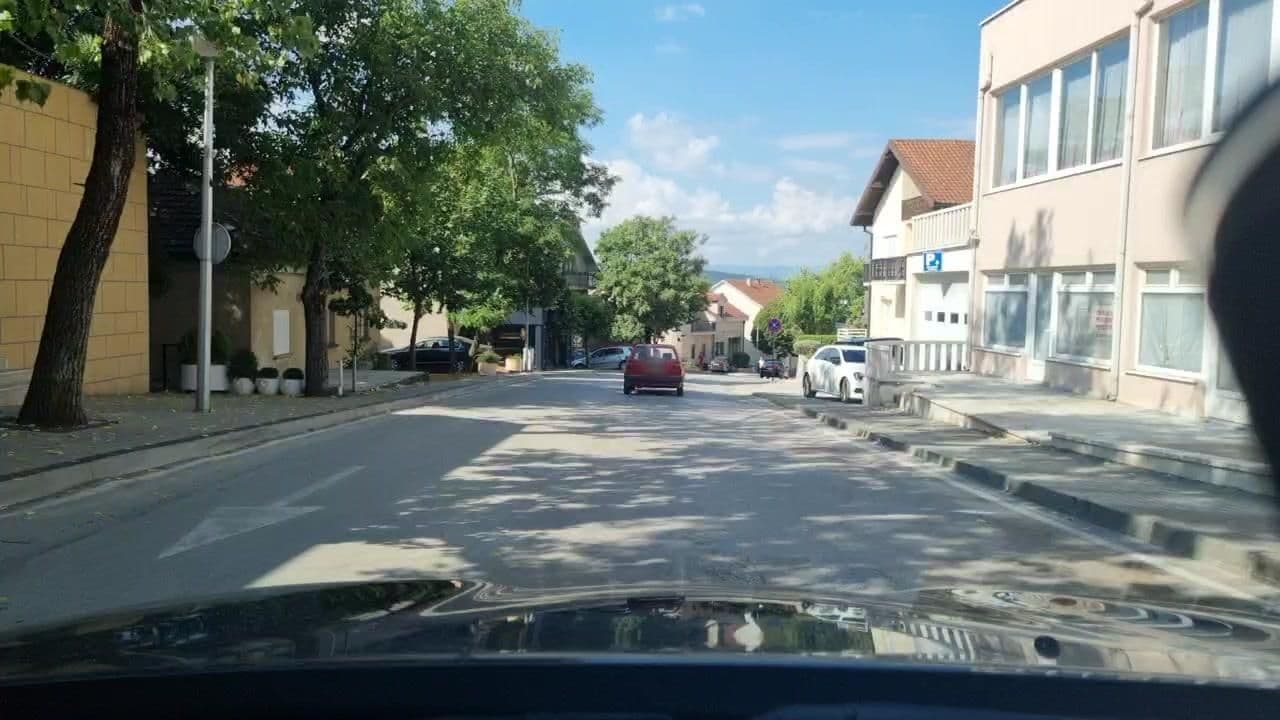 Street view near Hotel Posušje, Posušje — © roadroid (CC BY-SA · Mapillary)