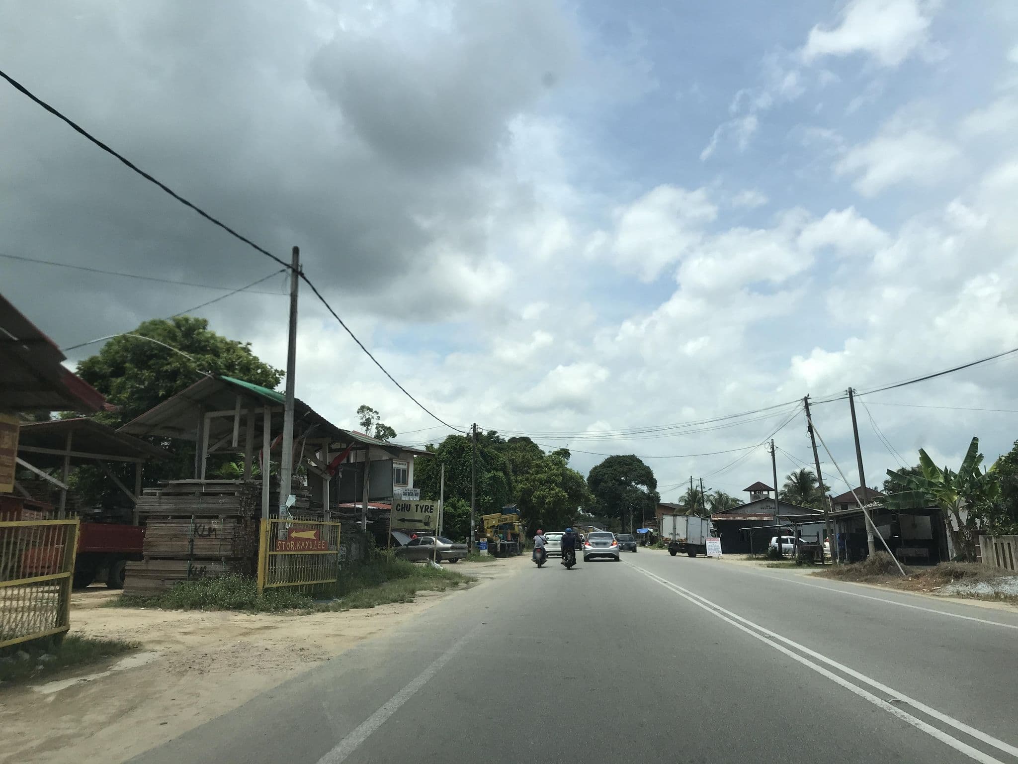 Street view near Stor kayu lee, Wakaf Baharu — © Jeddy (CC BY-SA · Mapillary)