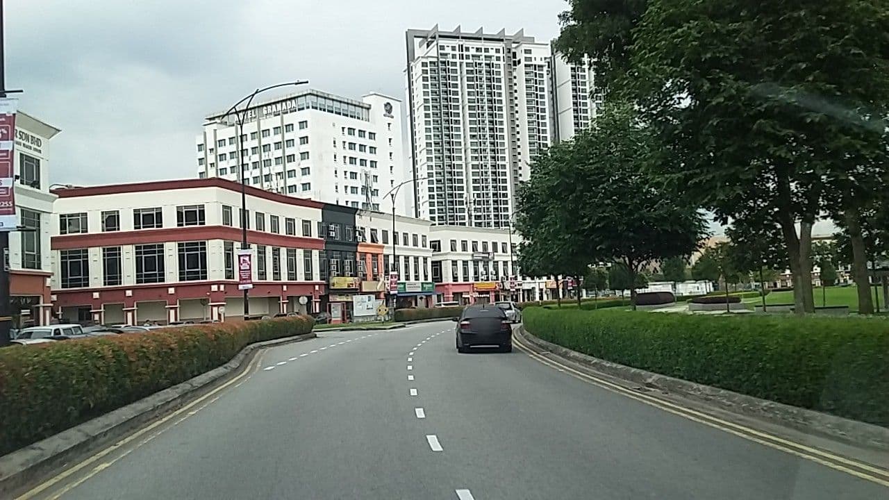 Street view near Goody Hotel, Bukit Indah — © alandl (CC BY-SA · Mapillary)