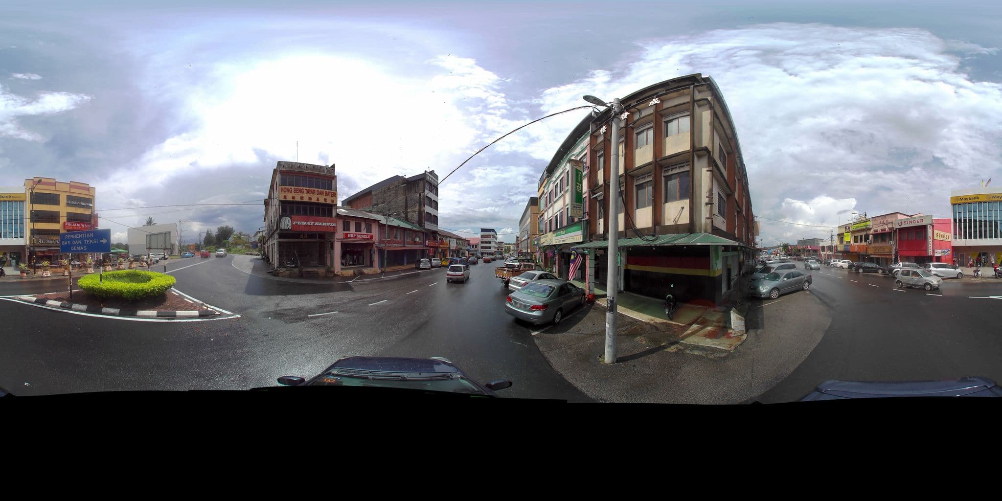 Street view near Bee Chew Hotel, Gemas — © resgis360 (CC BY-SA · Mapillary)