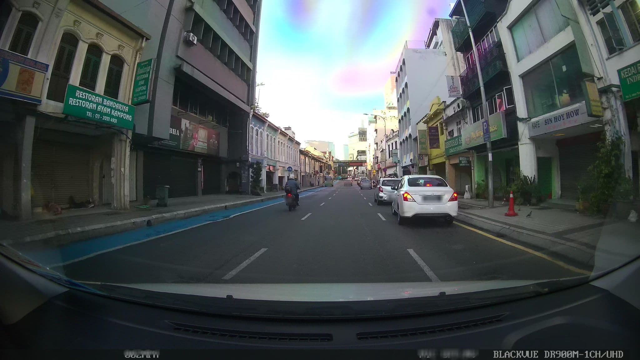 Street view near Drop Inn Logde, Bukit Bintang — © kaart_4 (CC BY-SA · Mapillary)