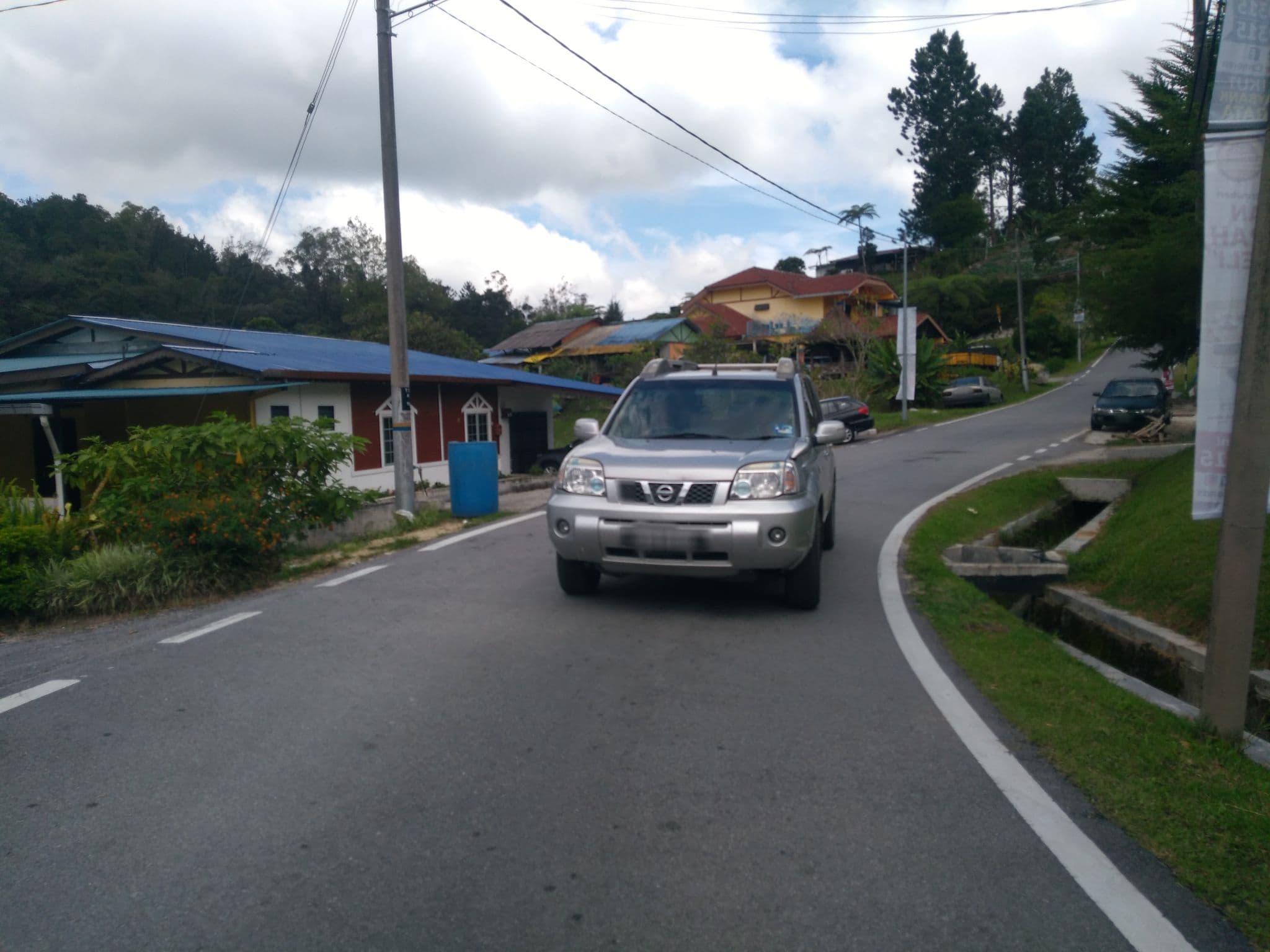 Street view near Lily Homestay, Berincang — © remonet (CC BY-SA · Mapillary)
