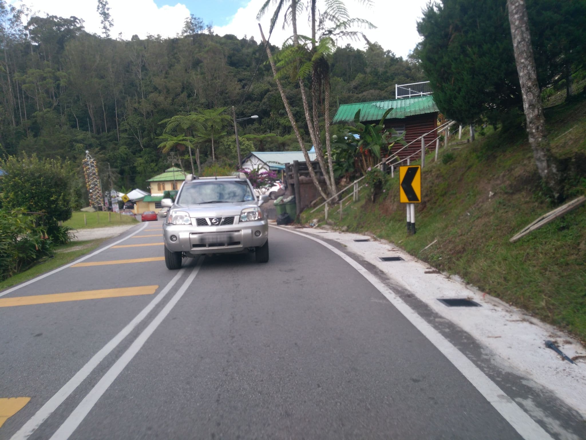 Street view near Marina Chalet, Berincang — © remonet (CC BY-SA · Mapillary)