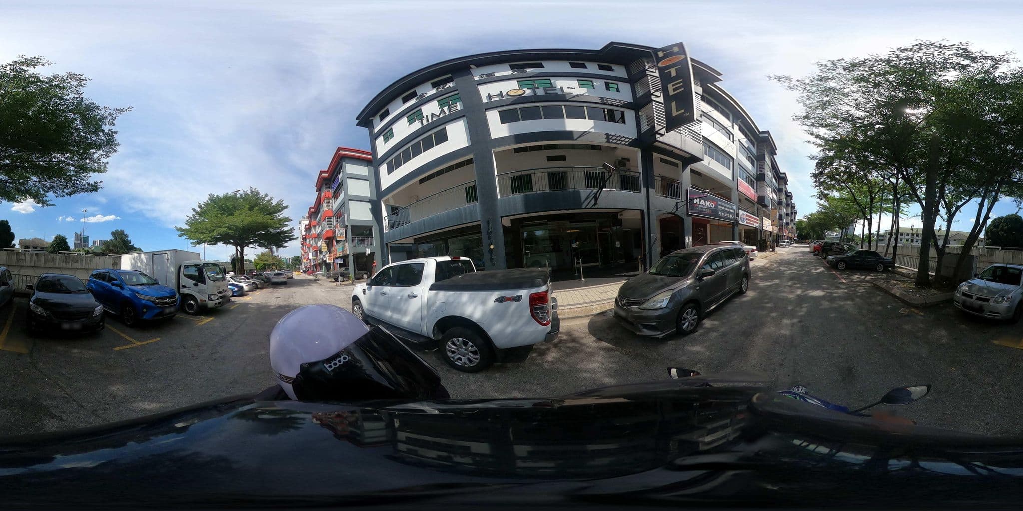 Street view near Time Hotel, Kuchai Lama — © ahlang2 (CC BY-SA · Mapillary)