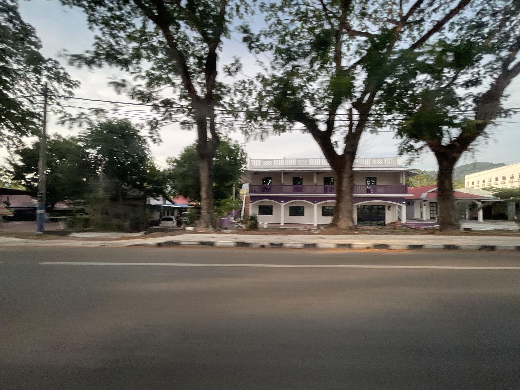 Street view near Warisan Tokwan, Kuah — © filipb (CC BY-SA · Mapillary)