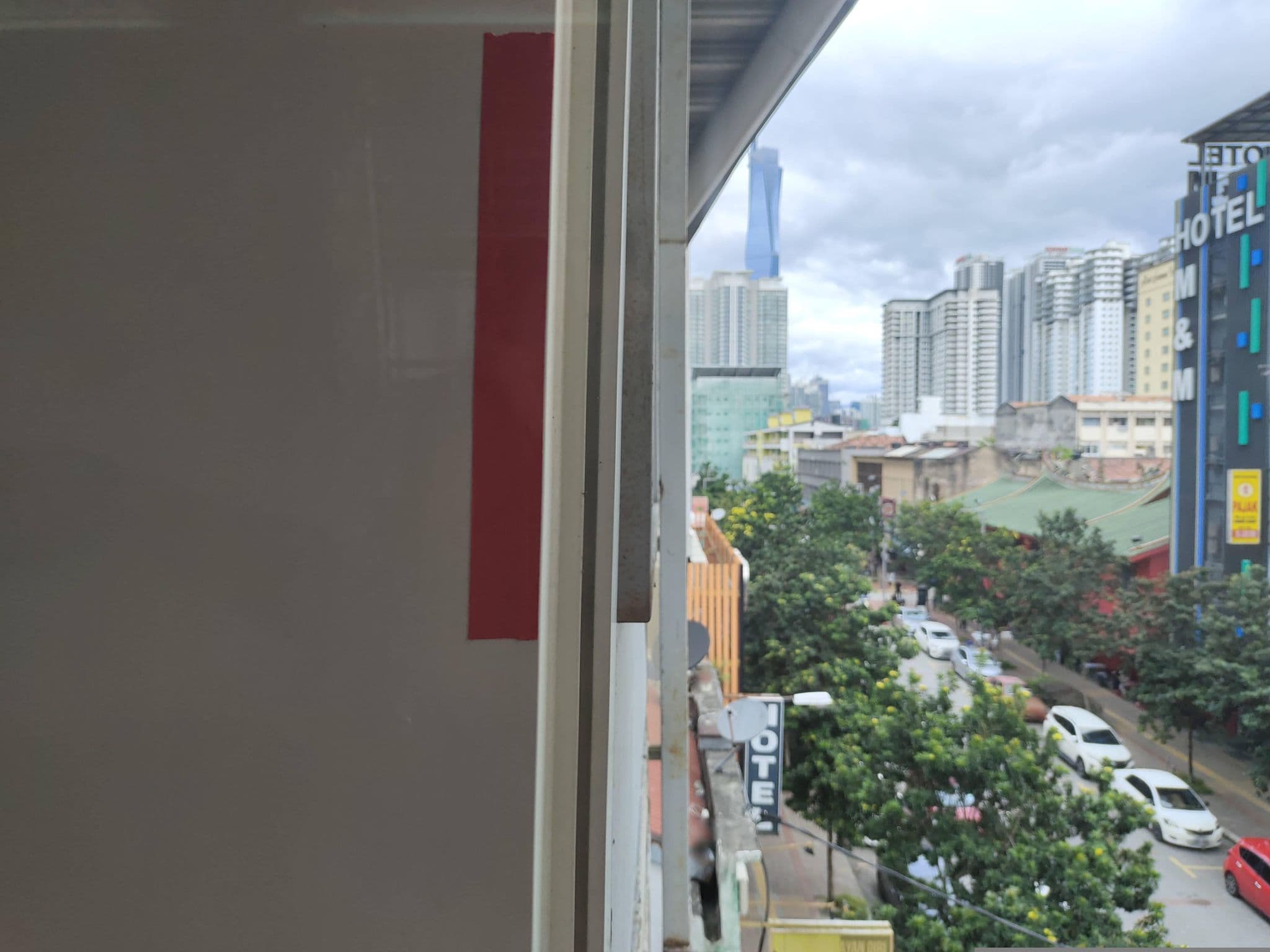 Street view near Cozy Hotel, Brickfields — © zh9567 (CC BY-SA · Mapillary)