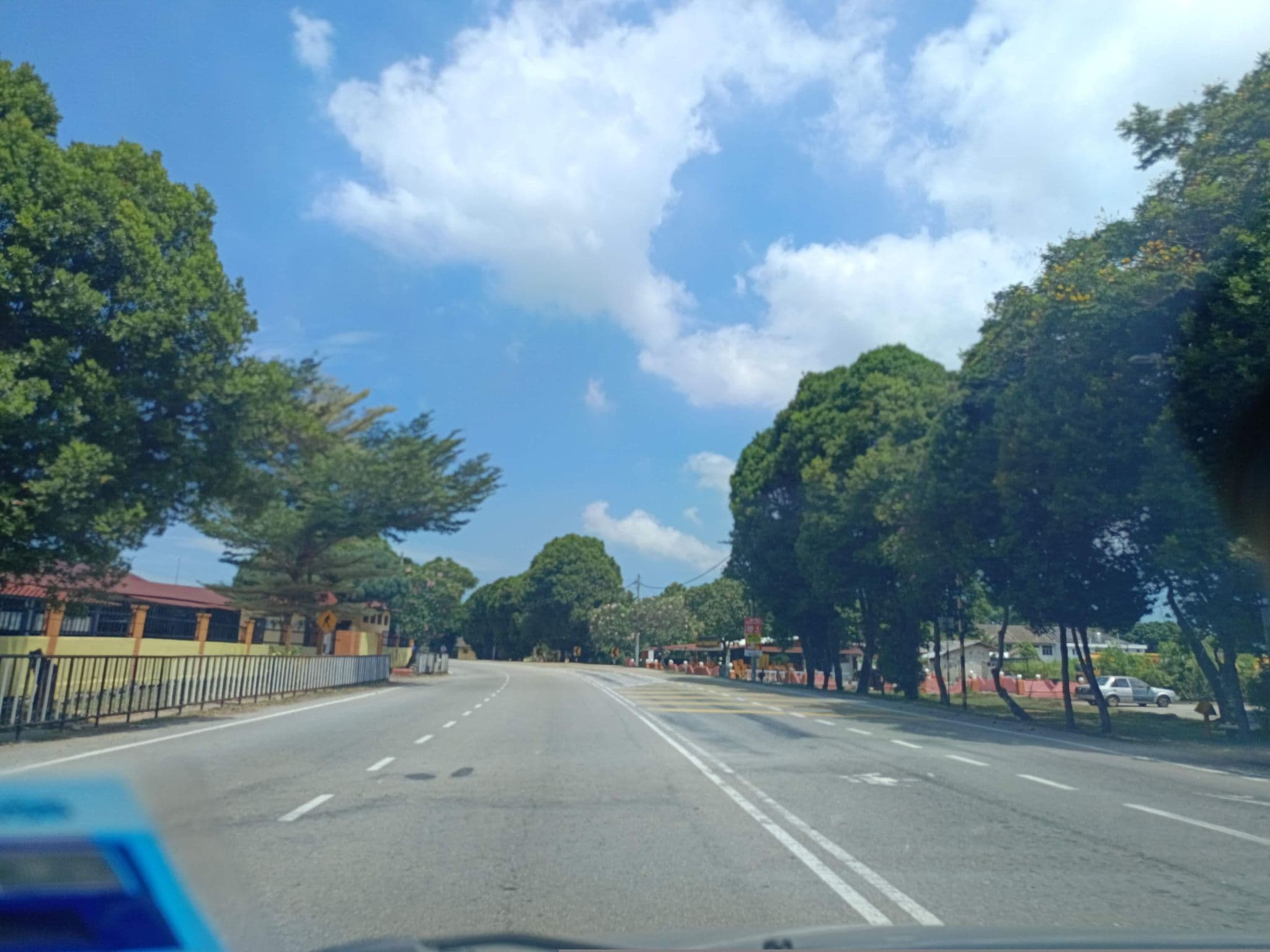 Street view near Ho Hotel 96, Batu Berendam — © YikQin (CC BY-SA · Mapillary)