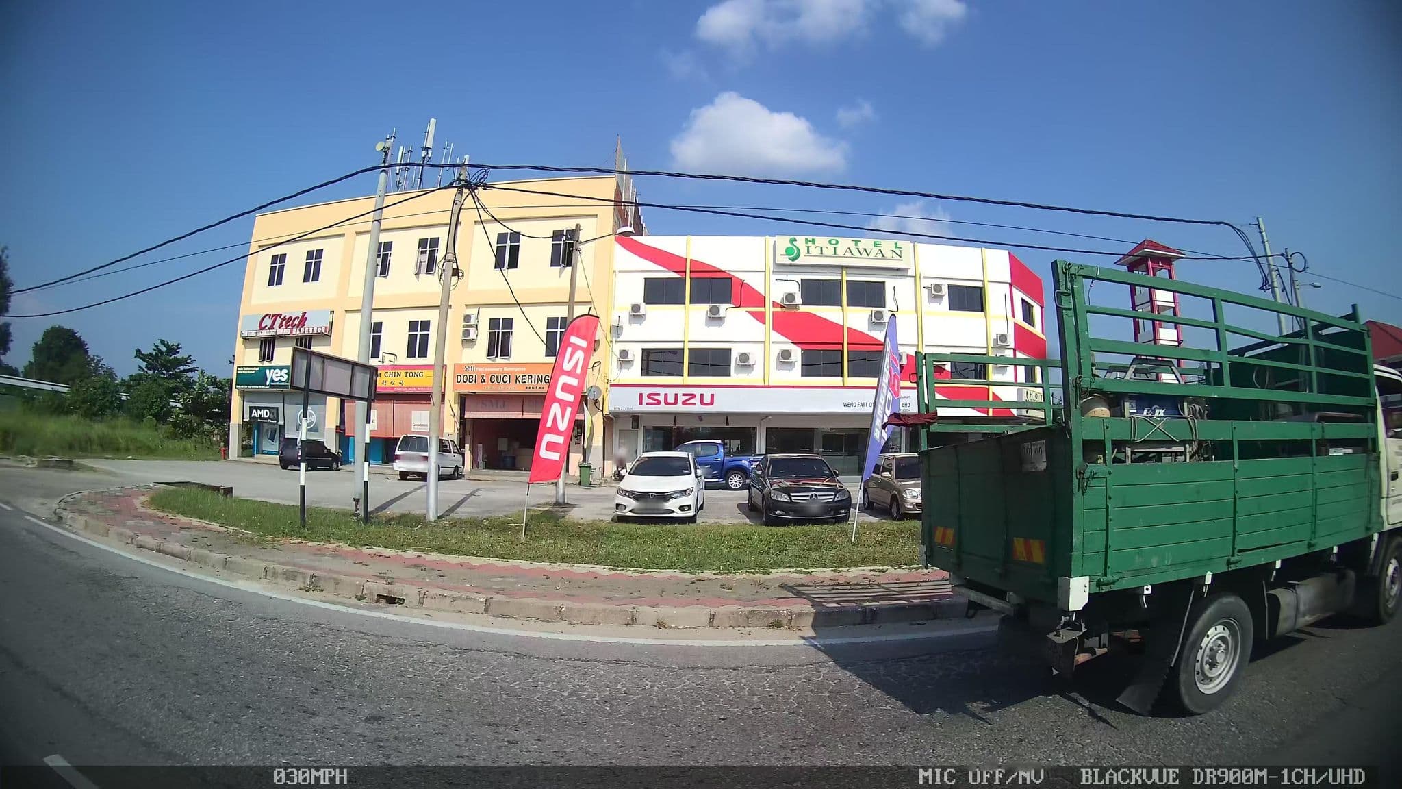Street view near Hotel Sitiawan, Sitiawan — © kaart_1 (CC BY-SA · Mapillary)