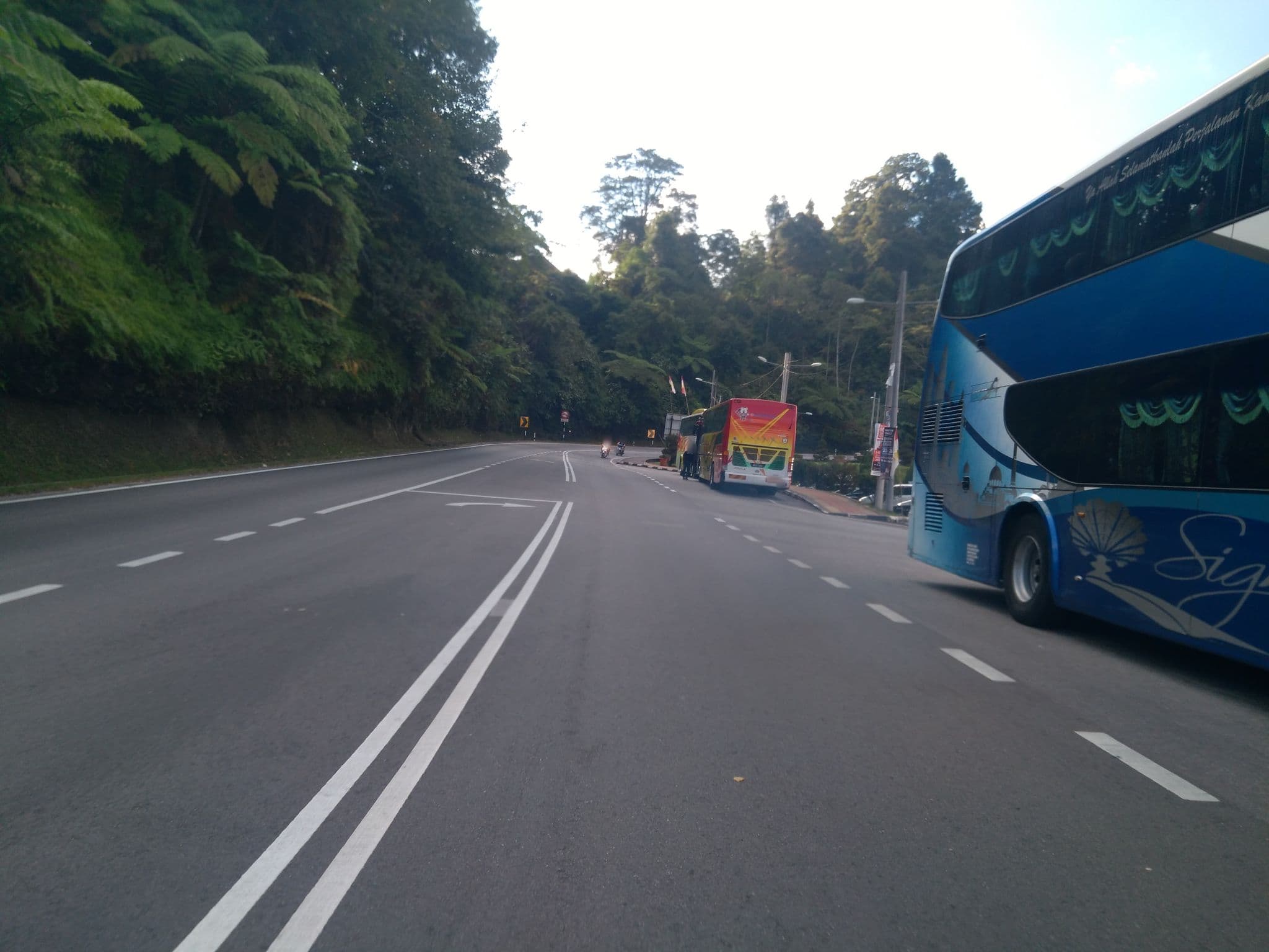Street view near BedStation, Tanah Rata — © remonet (CC BY-SA · Mapillary)