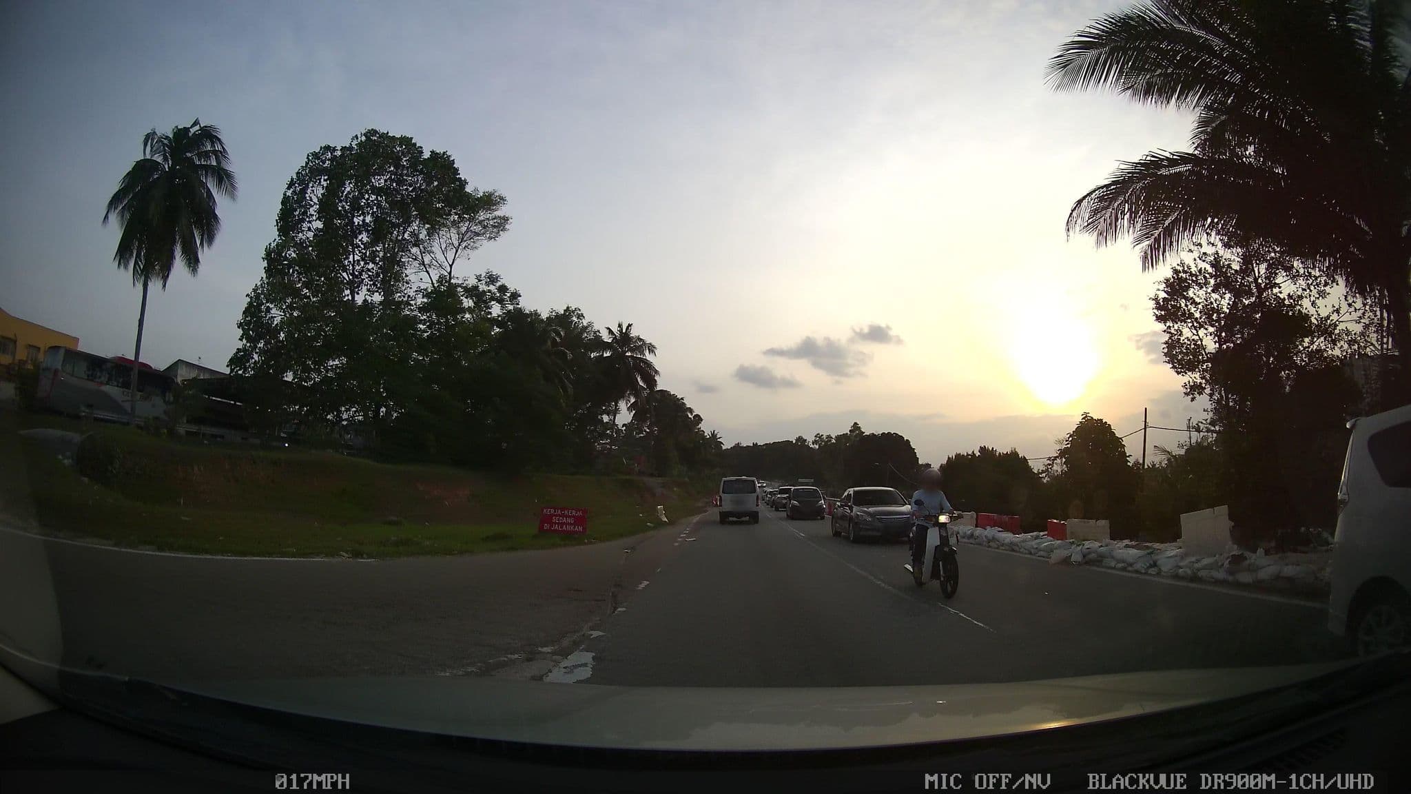 Street view near rumah arwah awang bin sapar, Pelentong — © kaart_3 (CC BY-SA · Mapillary)