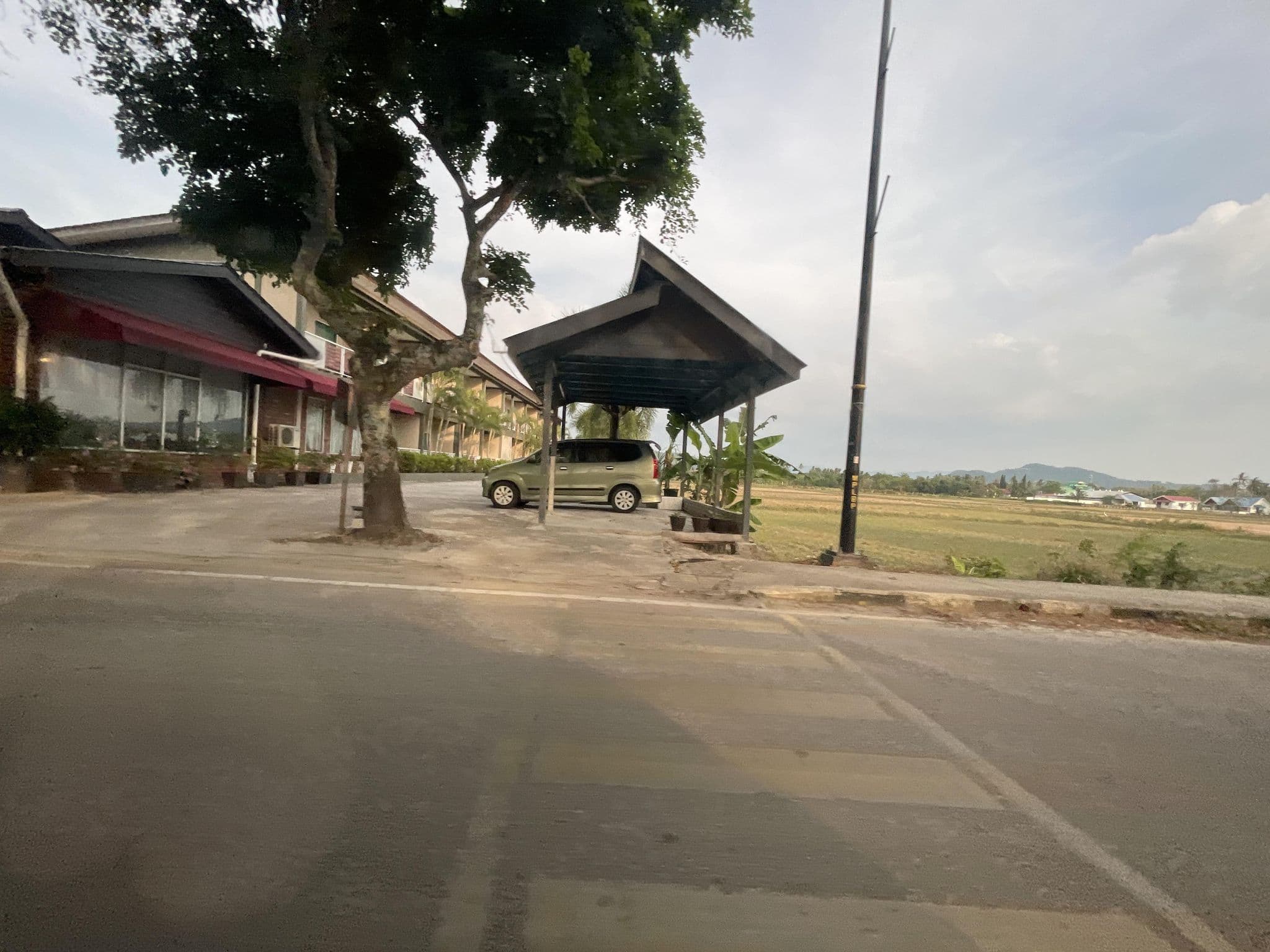 Street view near Destini Akef Villa, Pantai Cenang — © filipb (CC BY-SA · Mapillary)