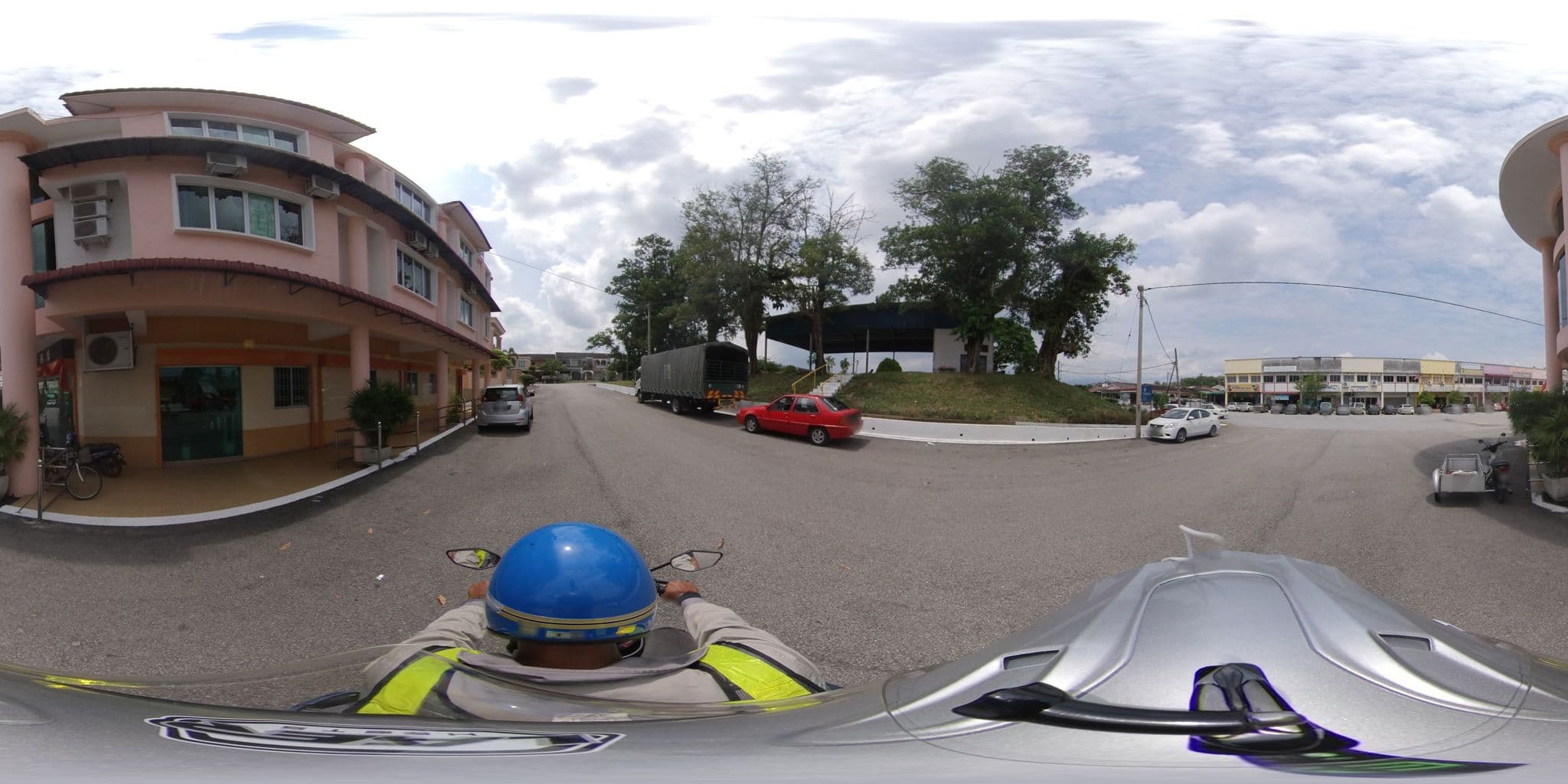 Street view near Loong Fatt Hotel, Bidur — © langcworks (CC BY-SA · Mapillary)