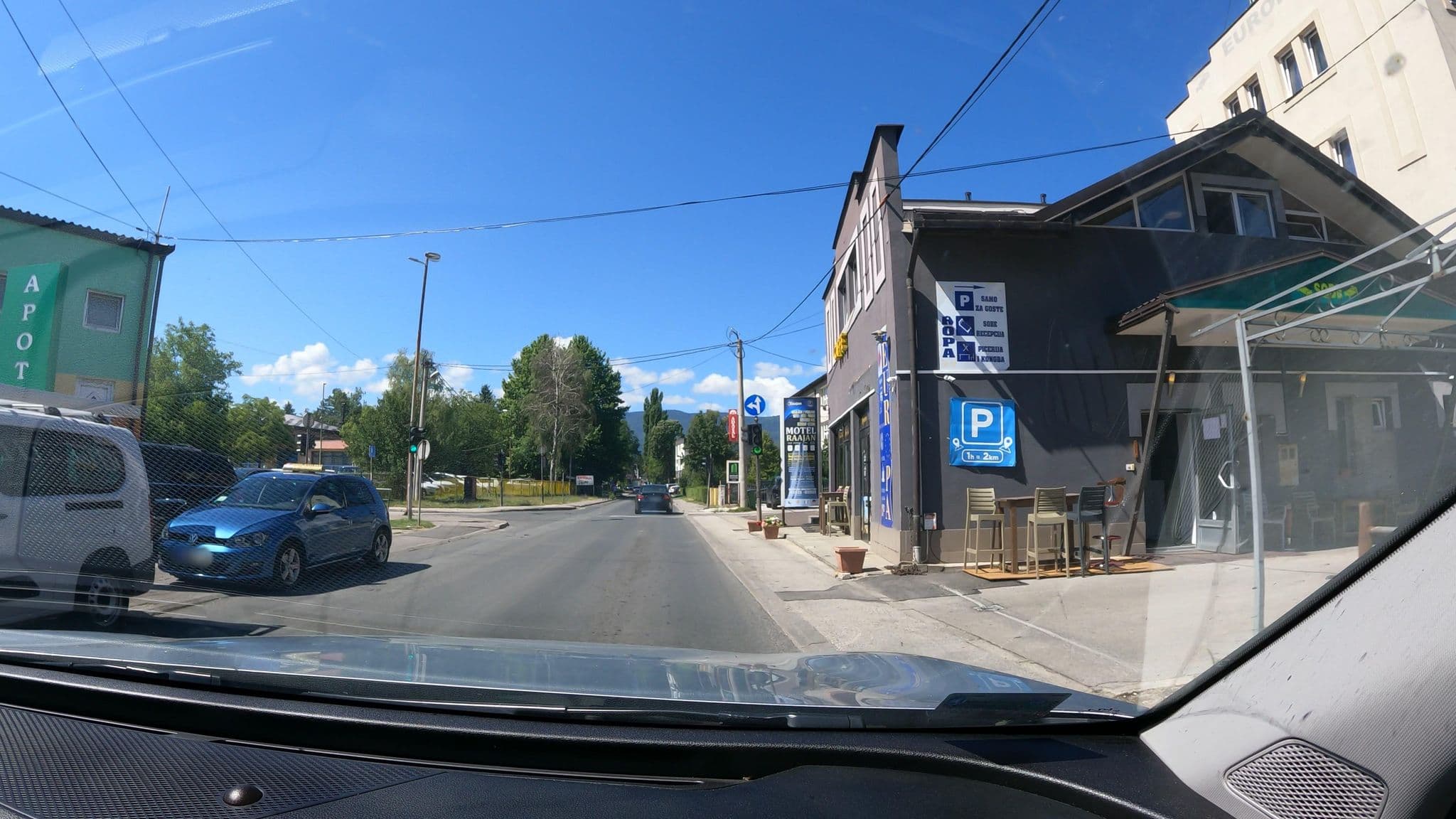 Street view near Motel Europa, Sarajevo — © borovac (CC BY-SA · Mapillary)